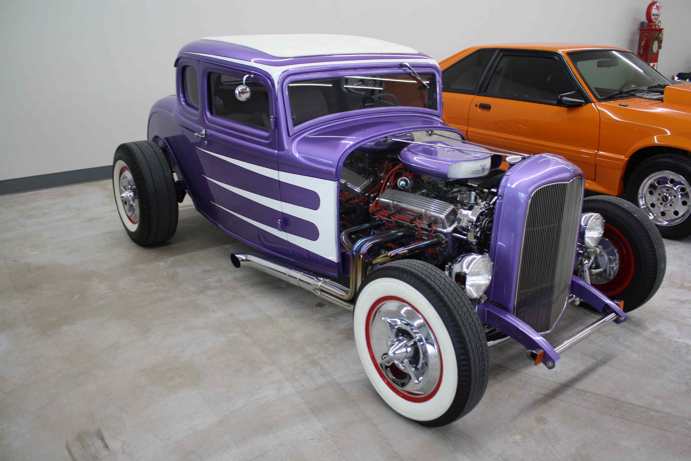 1932 Ford 5 window Coupe