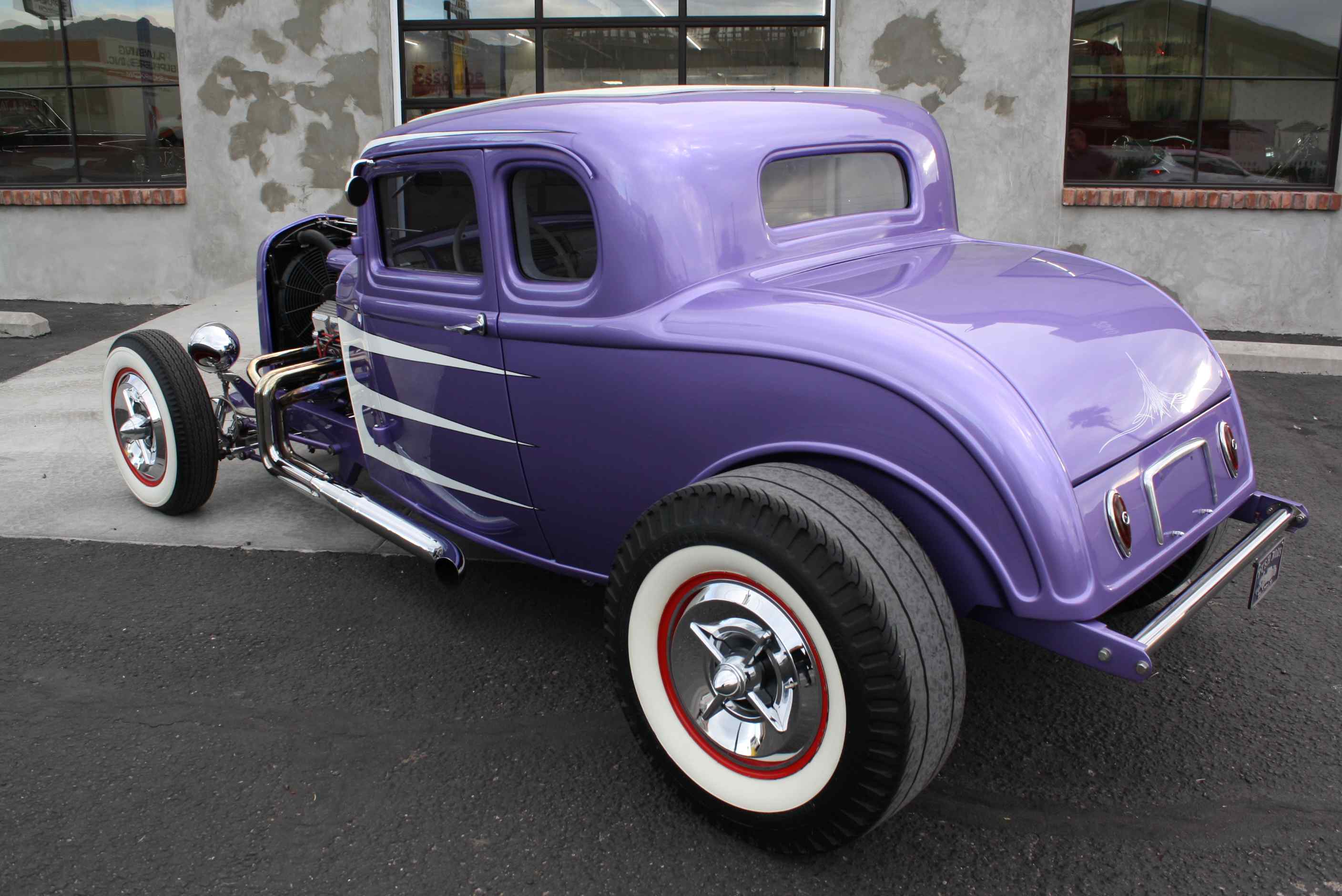 1932 Ford 5 window Coupe