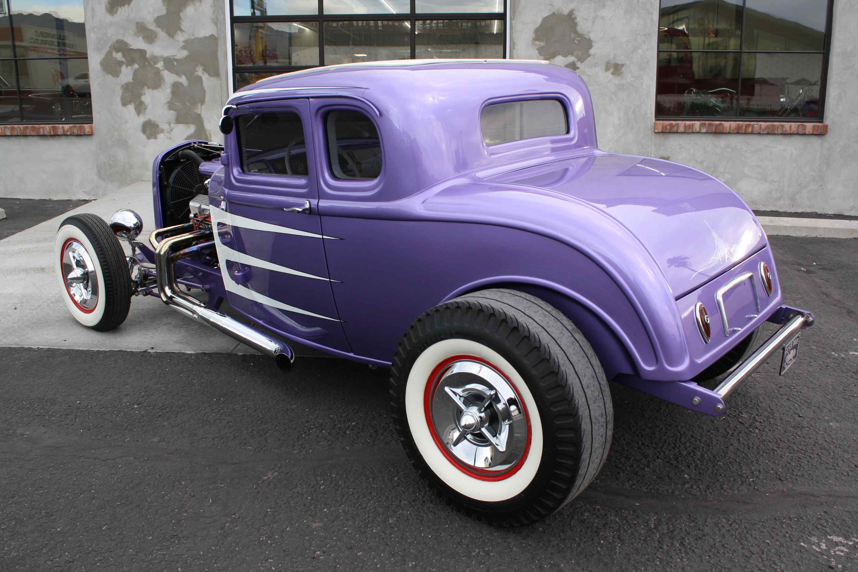 1932 Ford 5 window Coupe