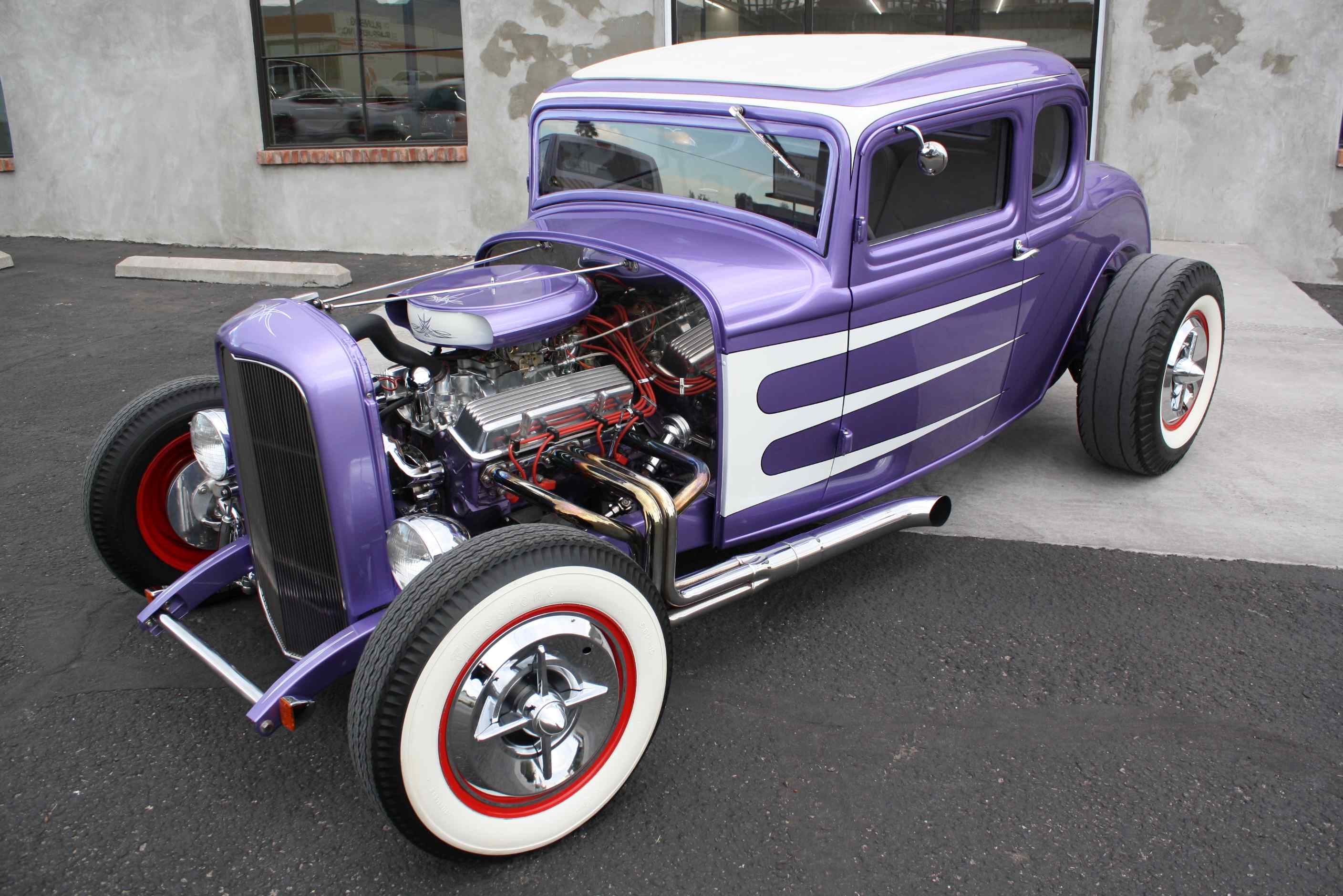 1932 Ford 5 window Coupe