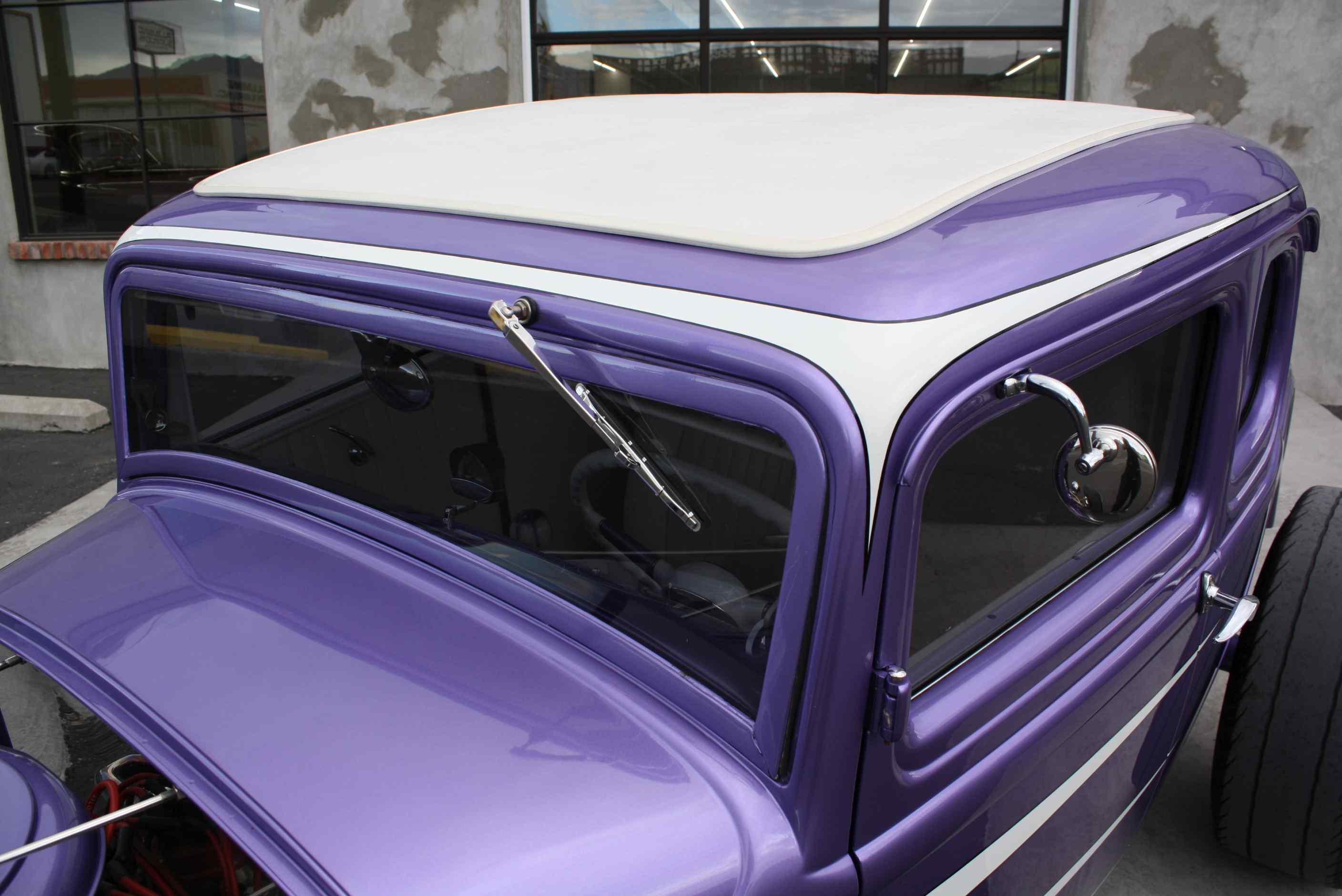 1932 Ford 5 window Coupe