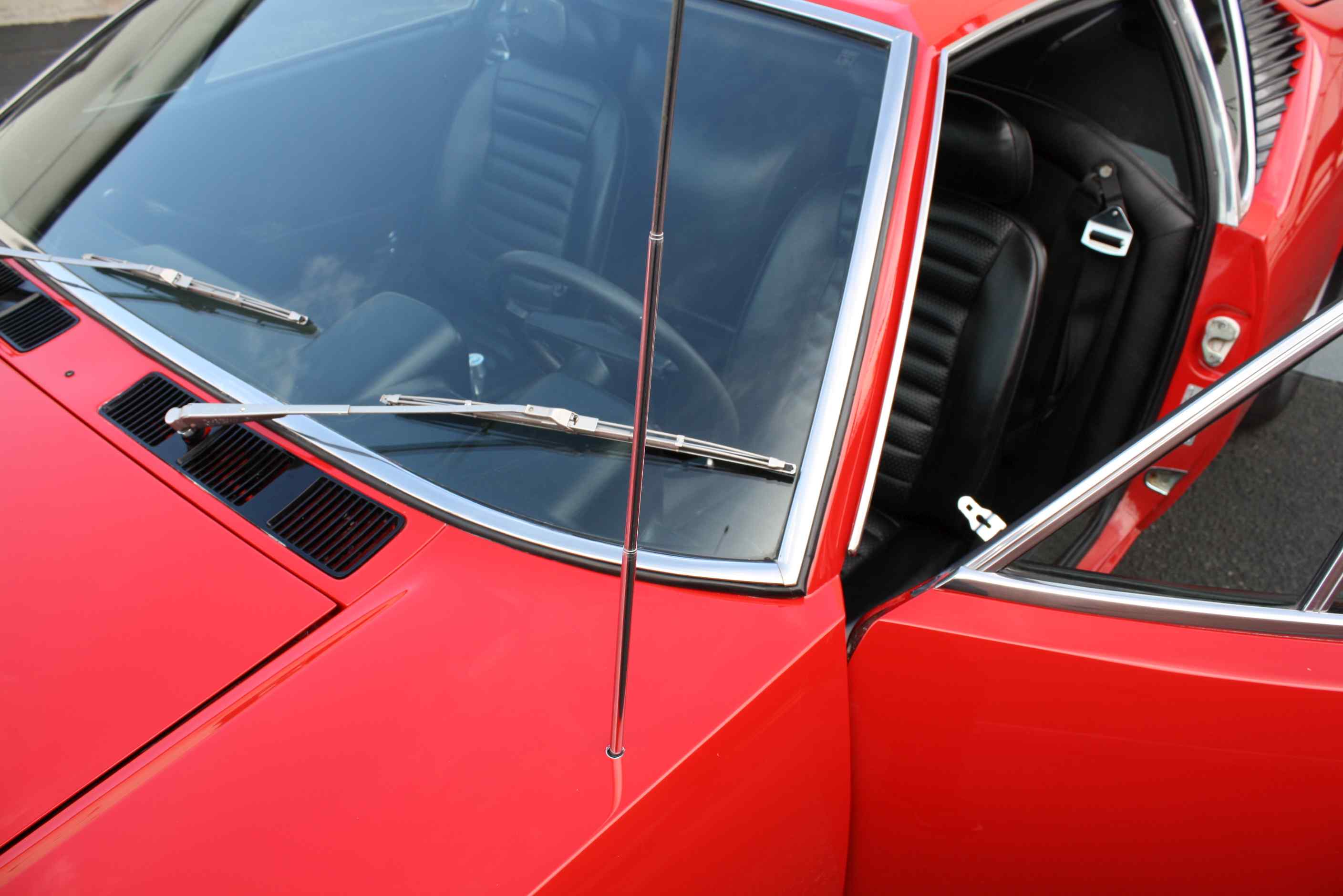 1972 DeTomaso Pantera