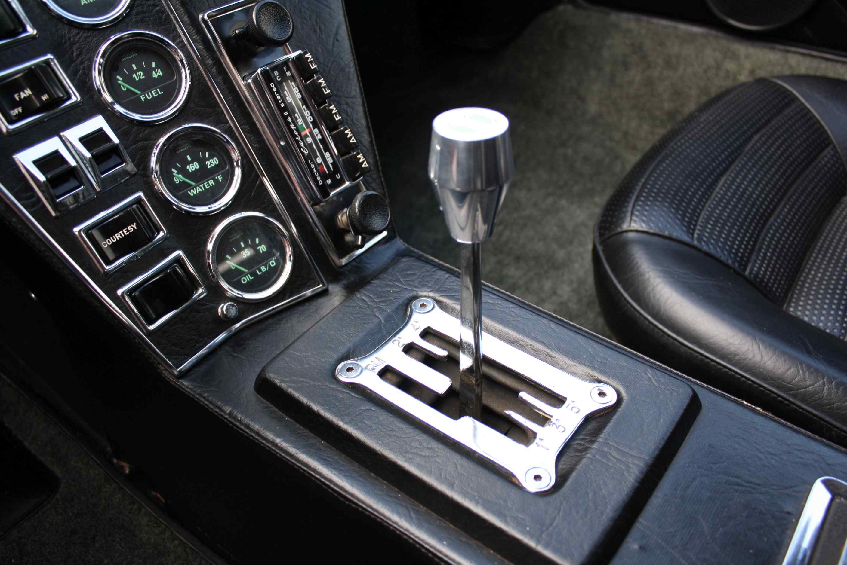 1972 DeTomaso Pantera