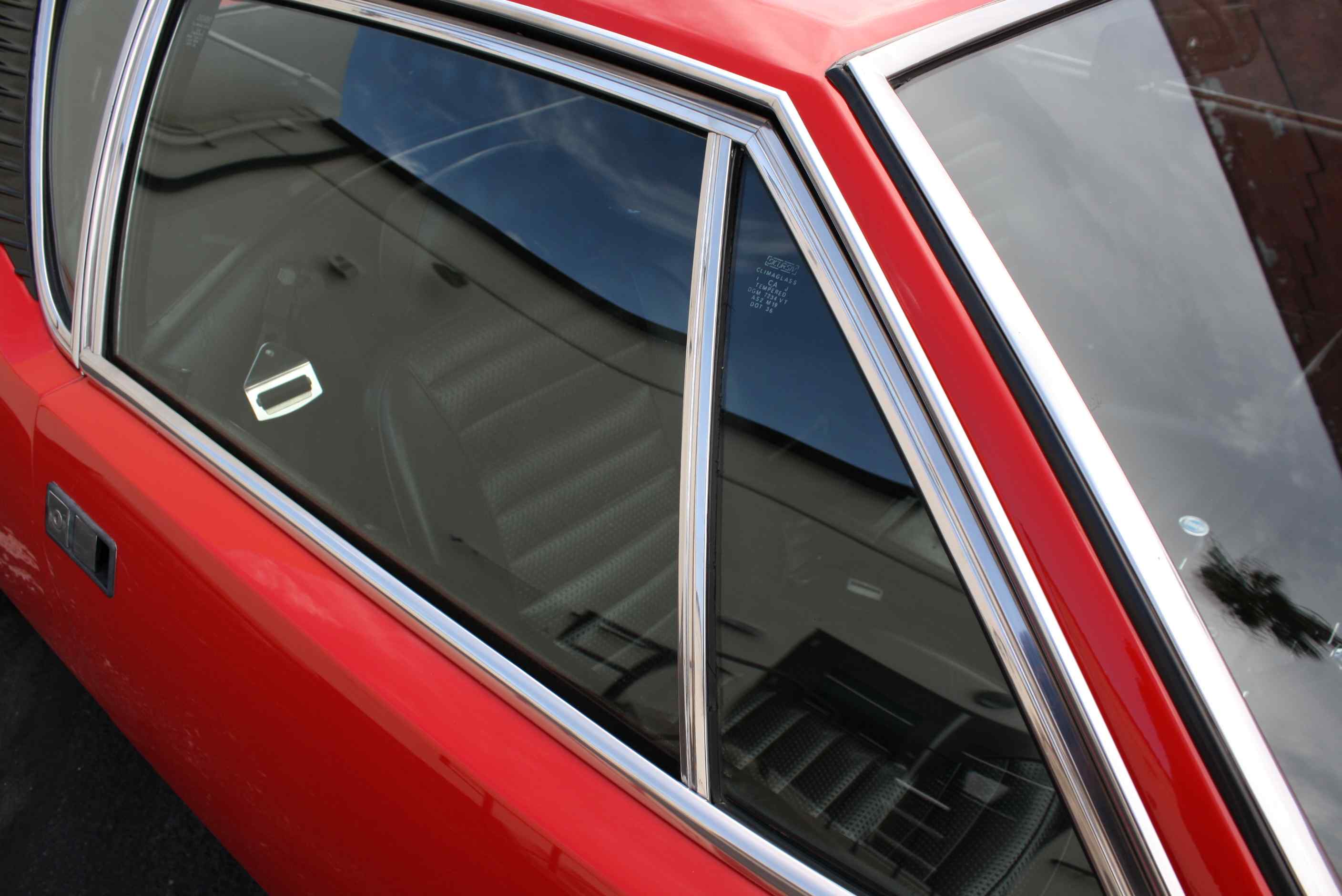 1972 DeTomaso Pantera