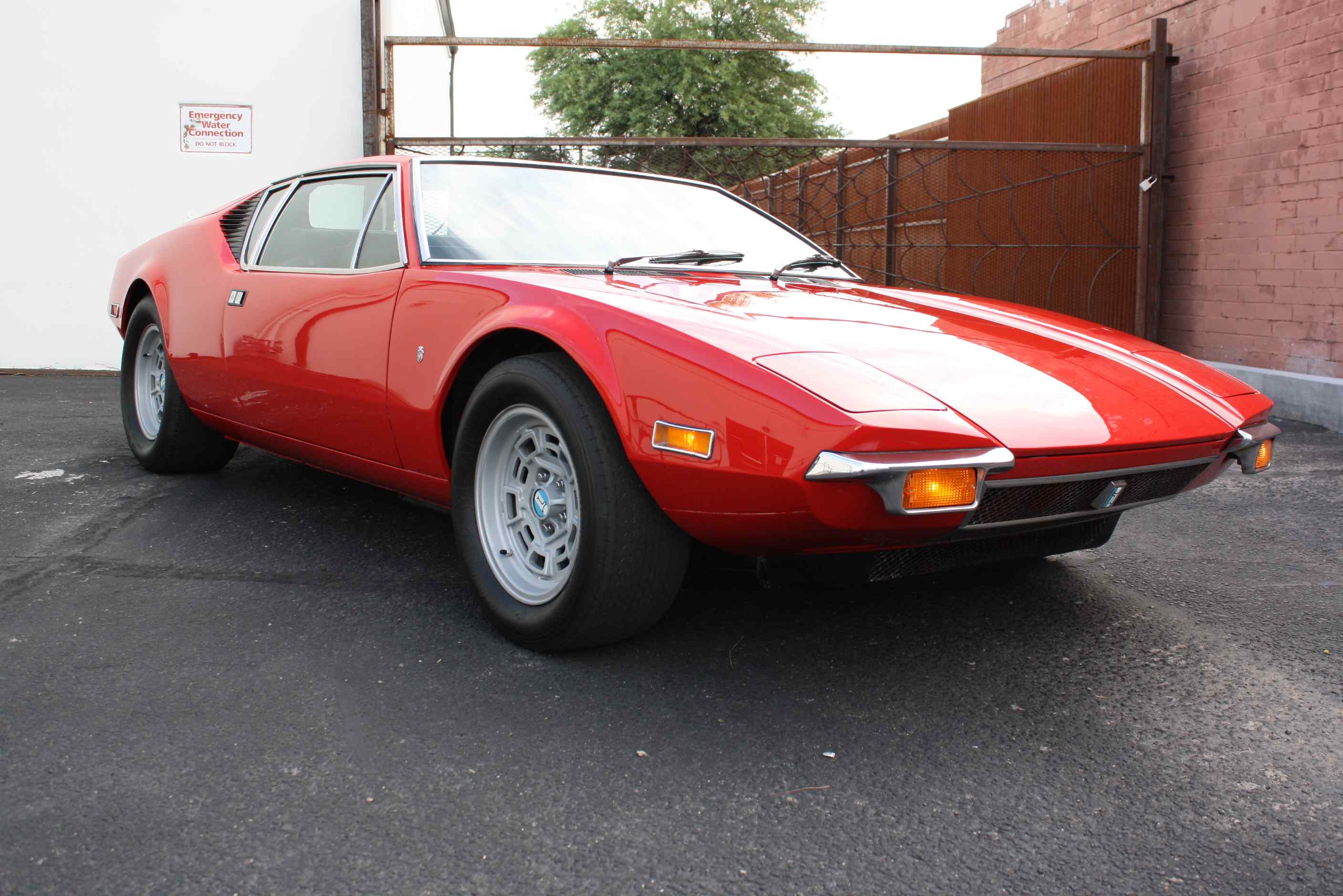 1972 DeTomaso Pantera