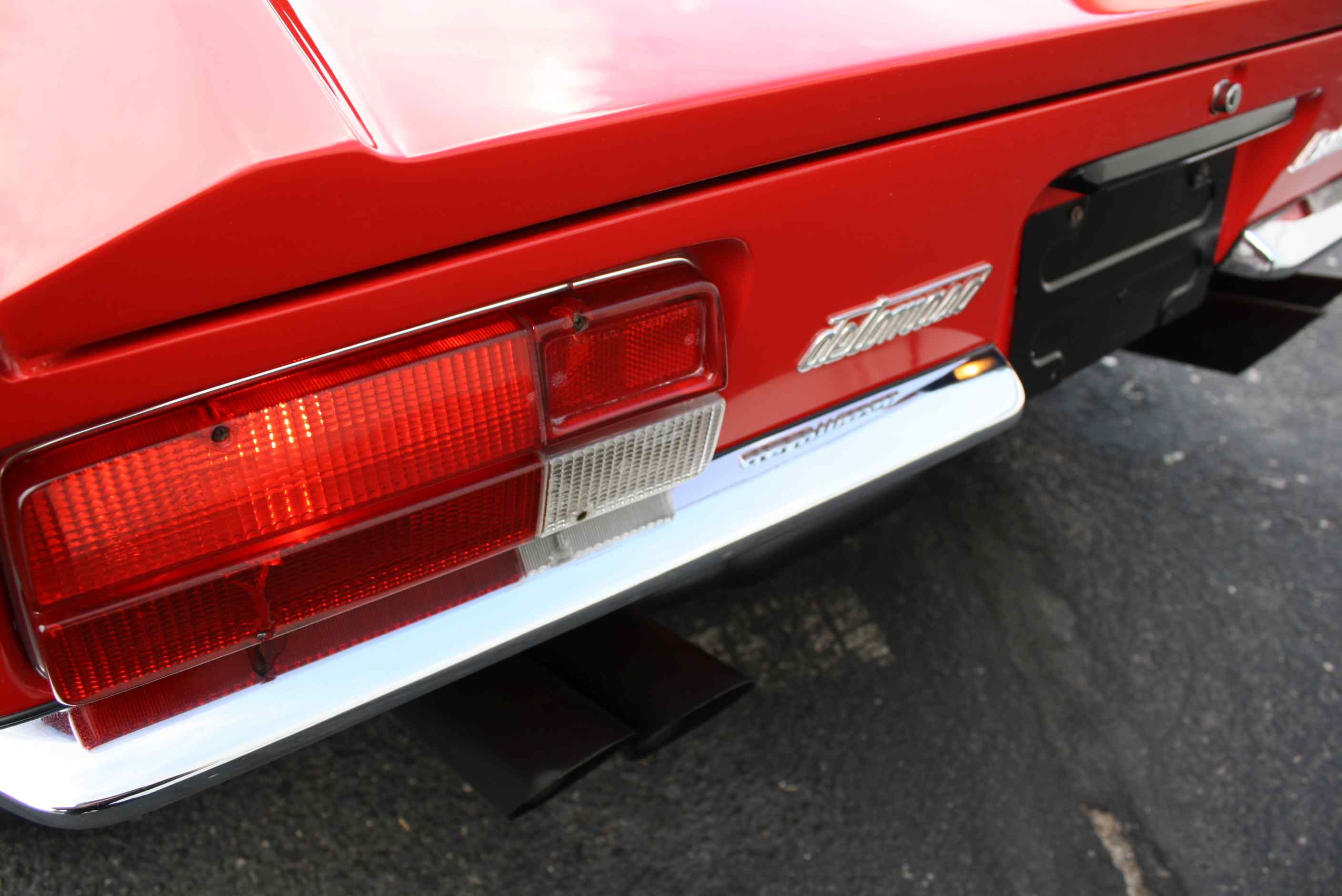 1972 DeTomaso Pantera