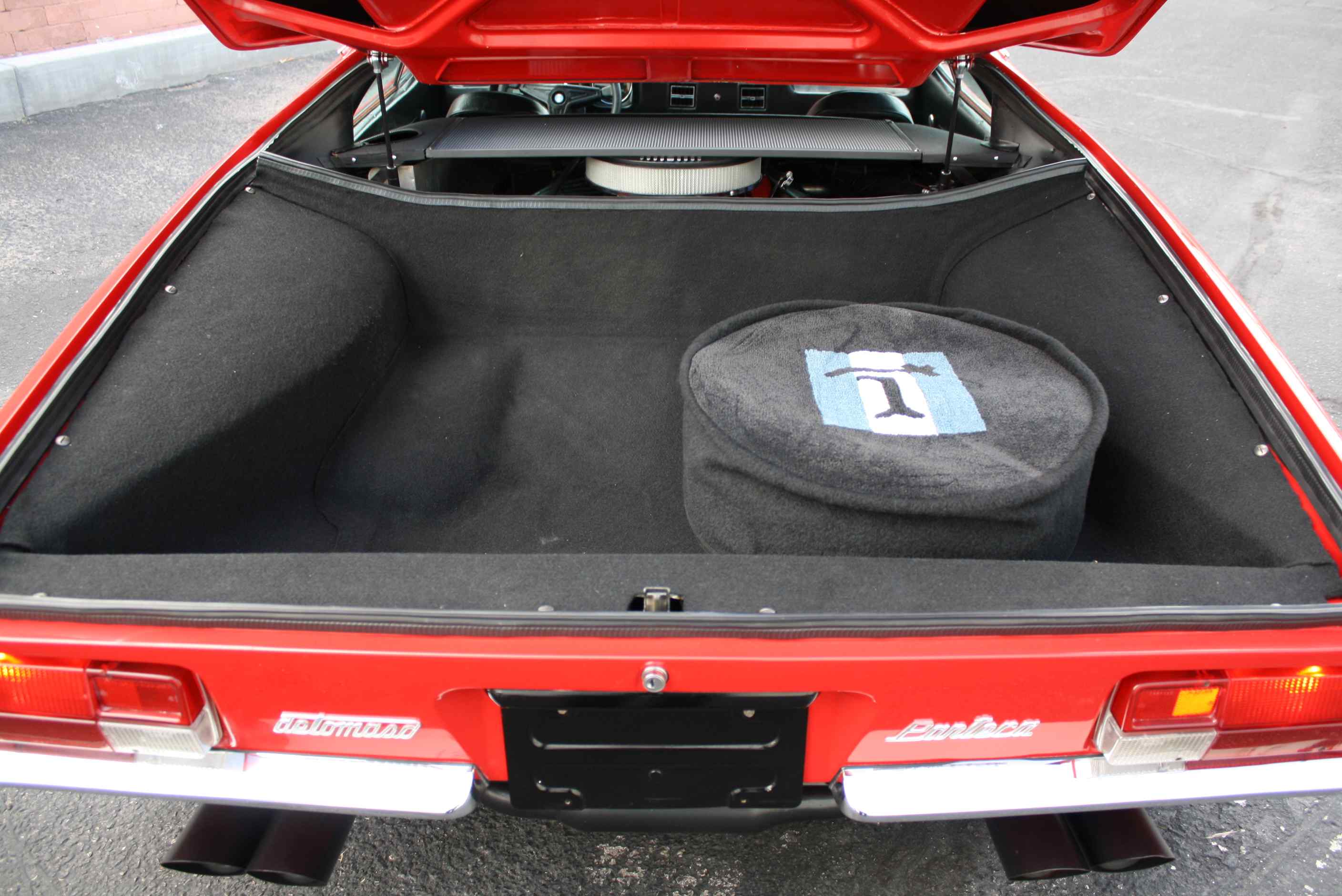 1972 DeTomaso Pantera