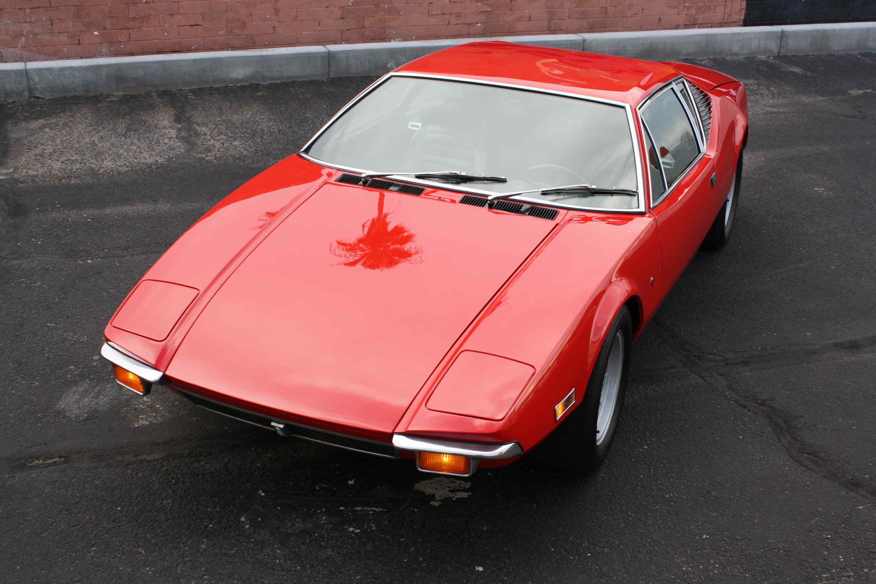 1972 DeTomaso Pantera