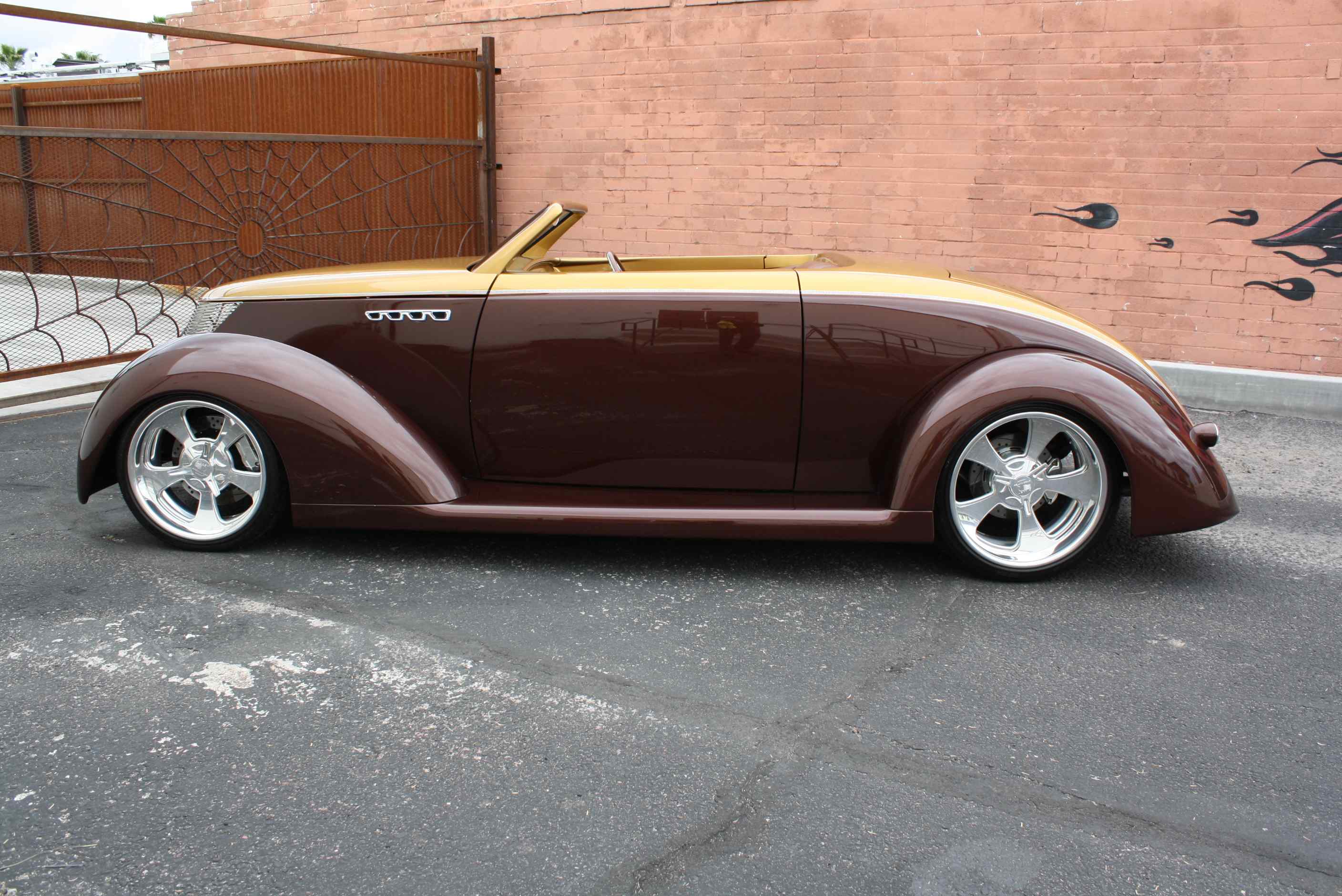 1937 Ford Roadster