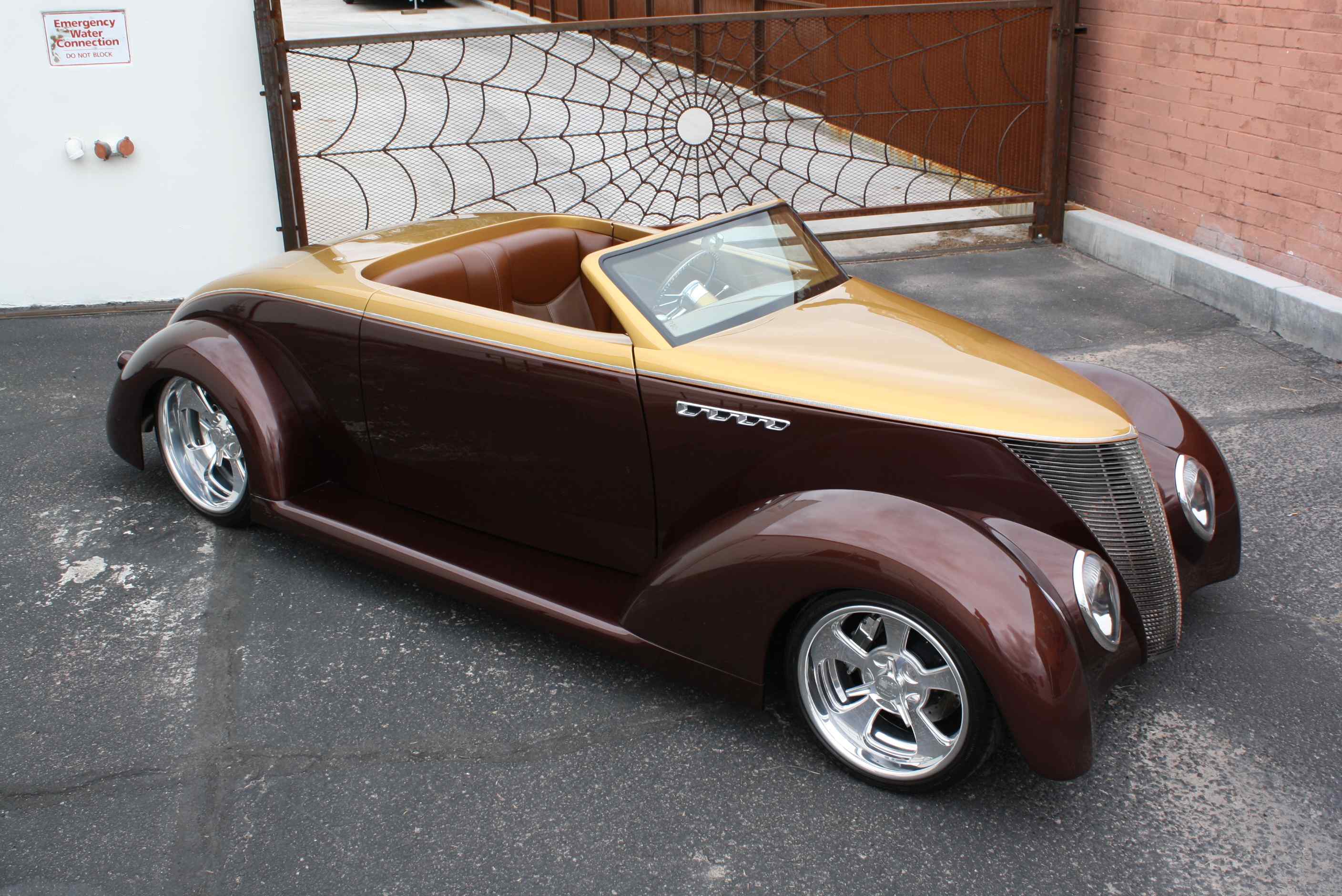 1937 Ford Roadster