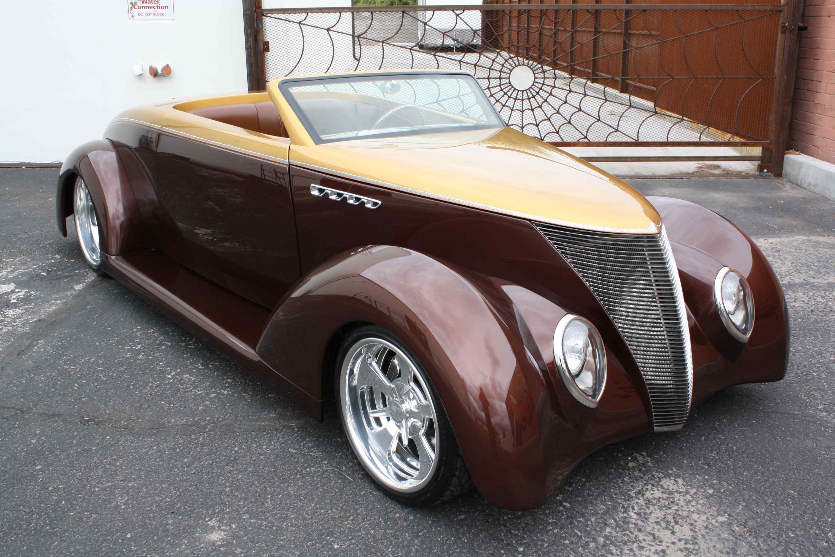 1937 Ford Roadster