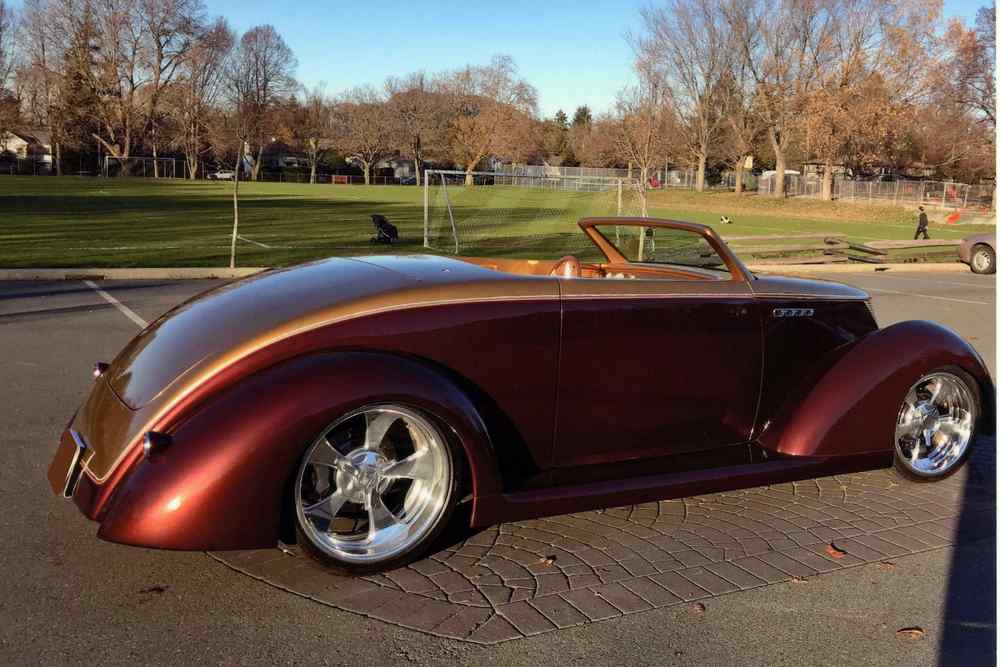 1937 Ford Roadster