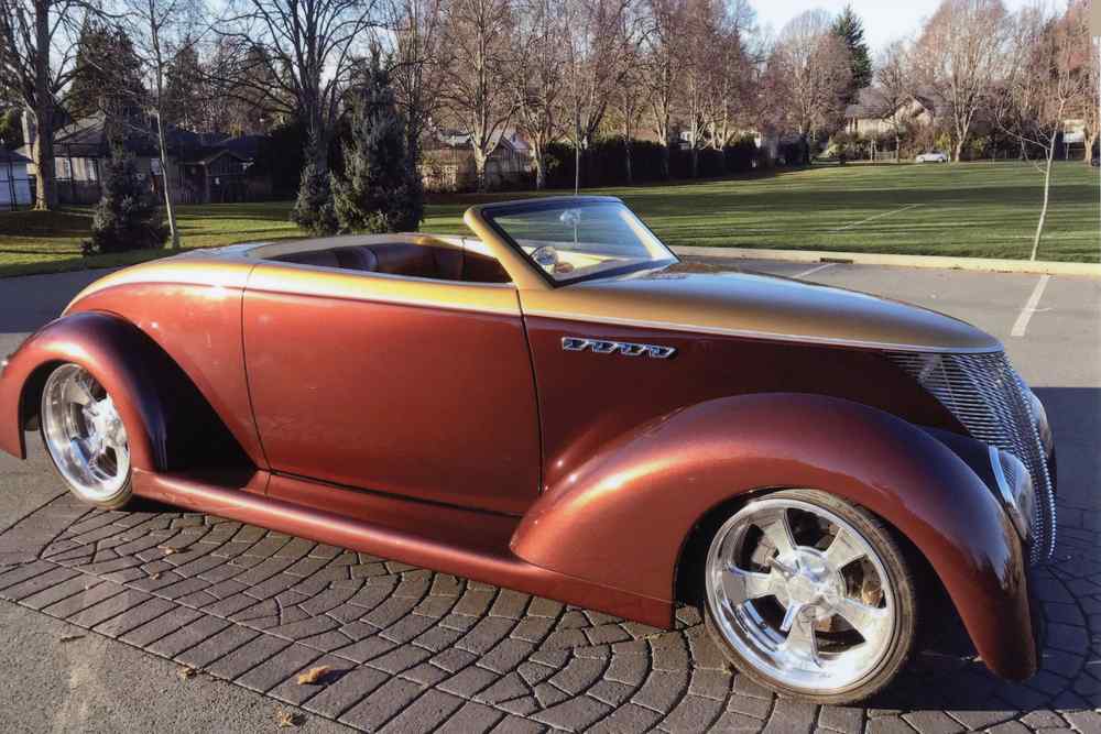 1937 Ford Roadster