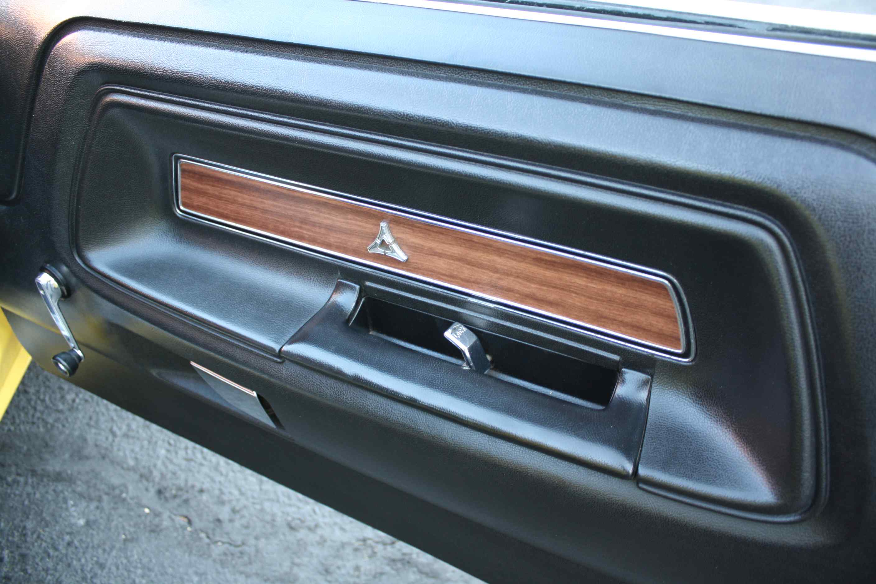 1970 Challenger factory V Code 440 6 Pack