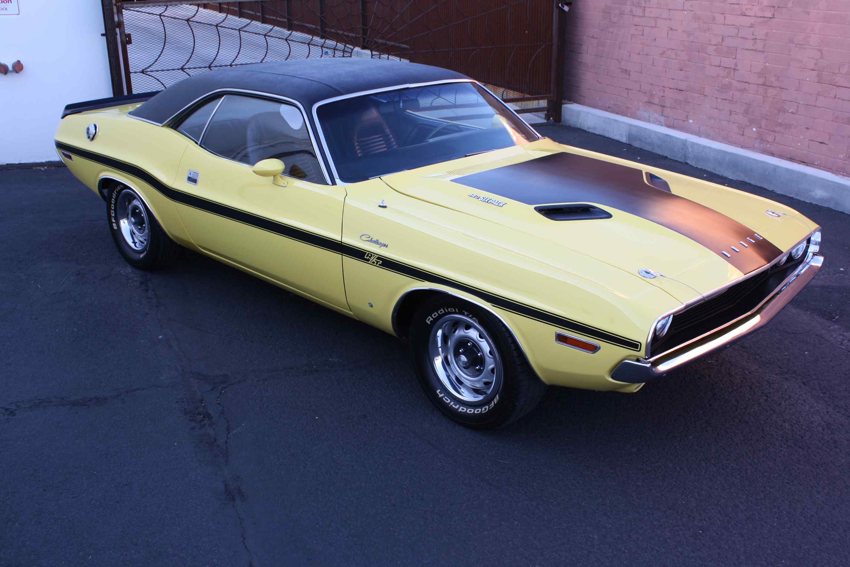 1970 Challenger factory V Code 440 6 Pack