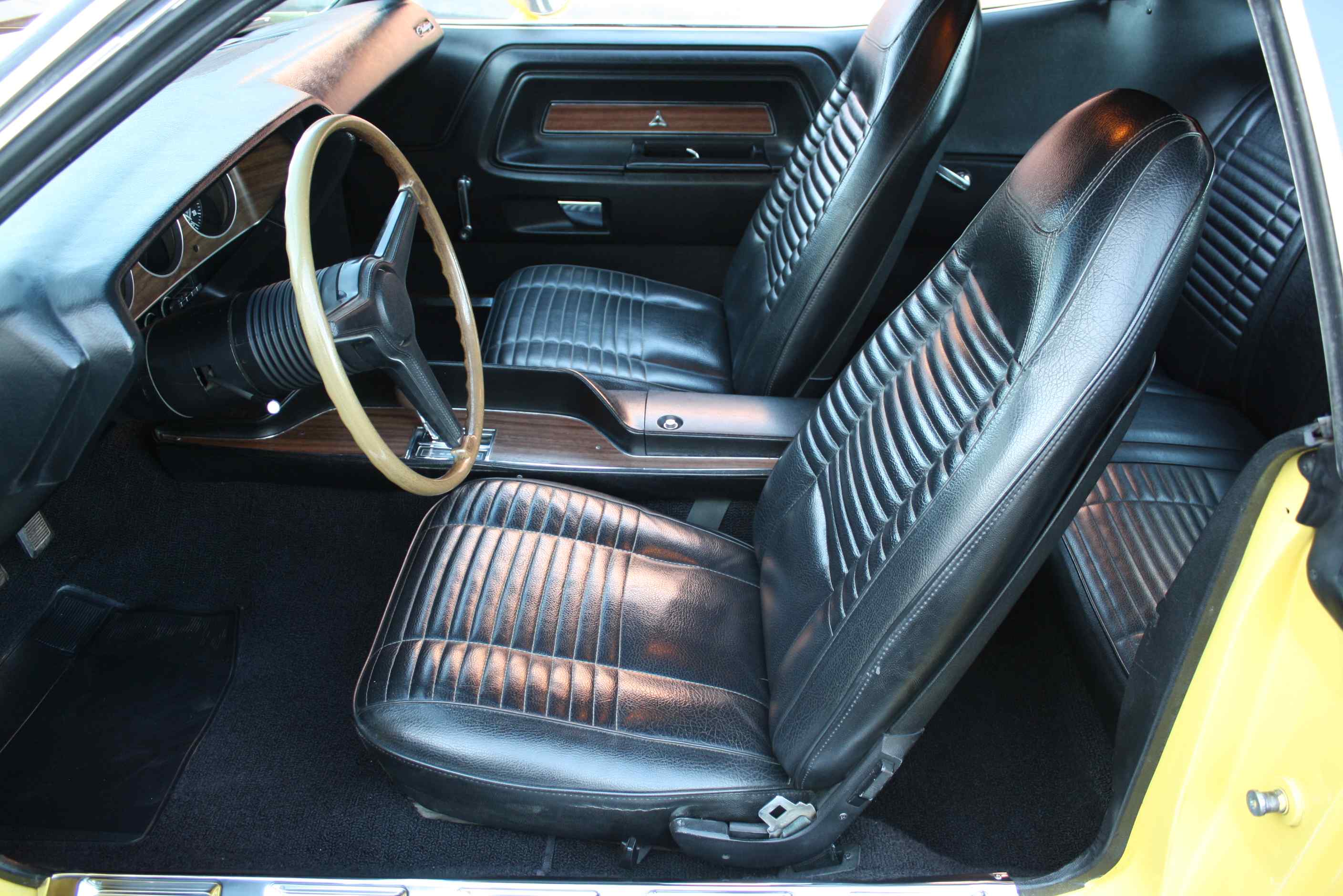 1970 Challenger factory V Code 440 6 Pack