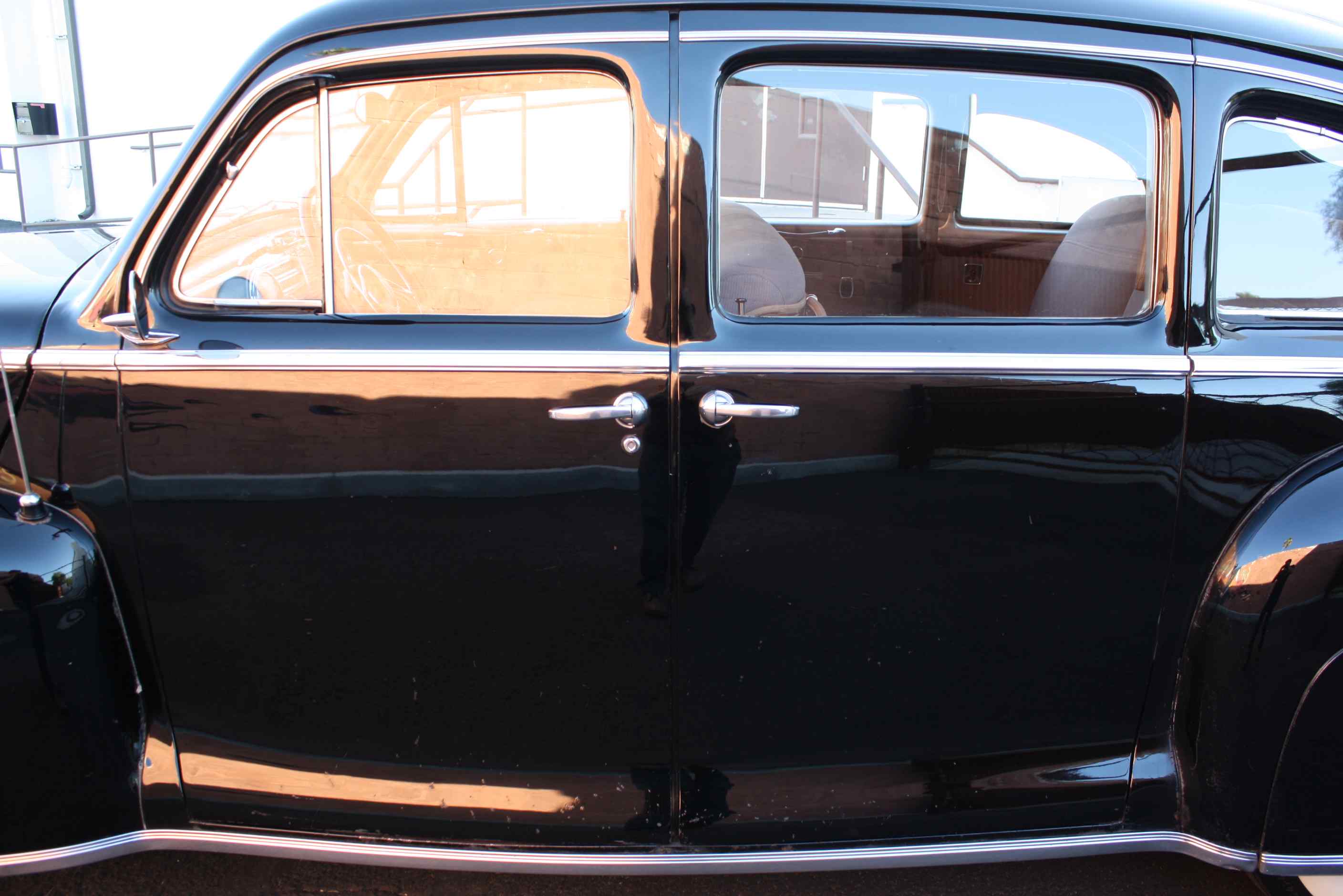 1947 Lincoln Town Car V12 Sedan