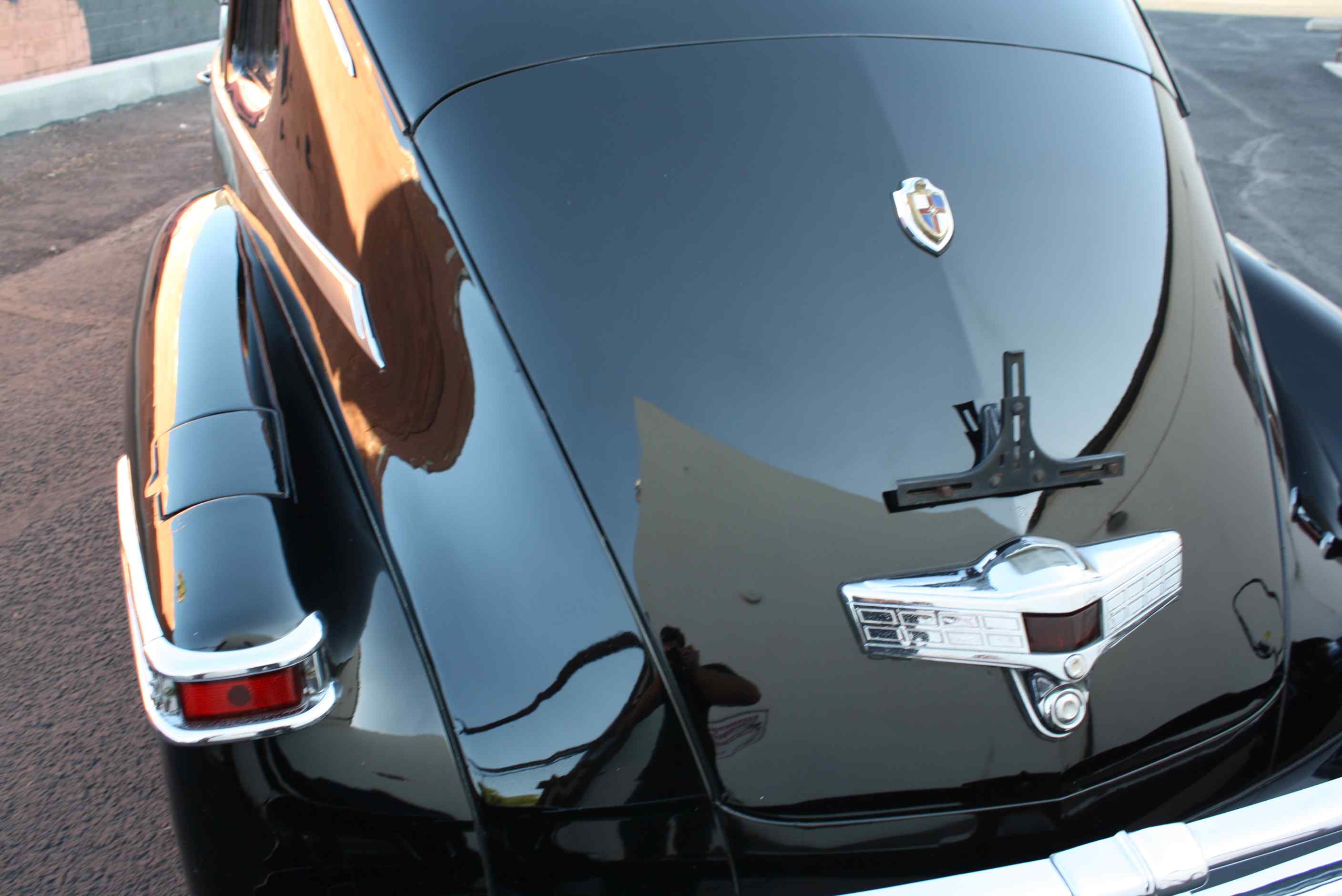 1947 Lincoln Town Car V12 Sedan