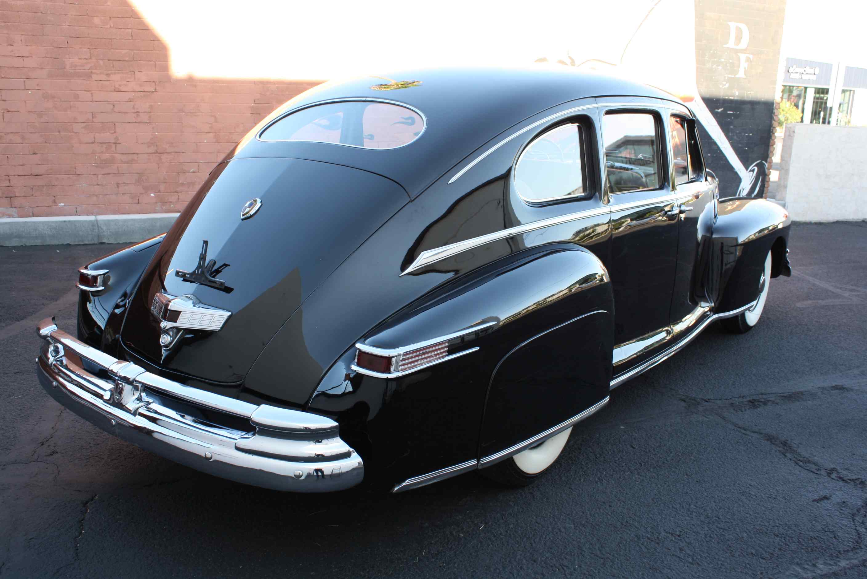 1947 Lincoln Town Car V12 Sedan
