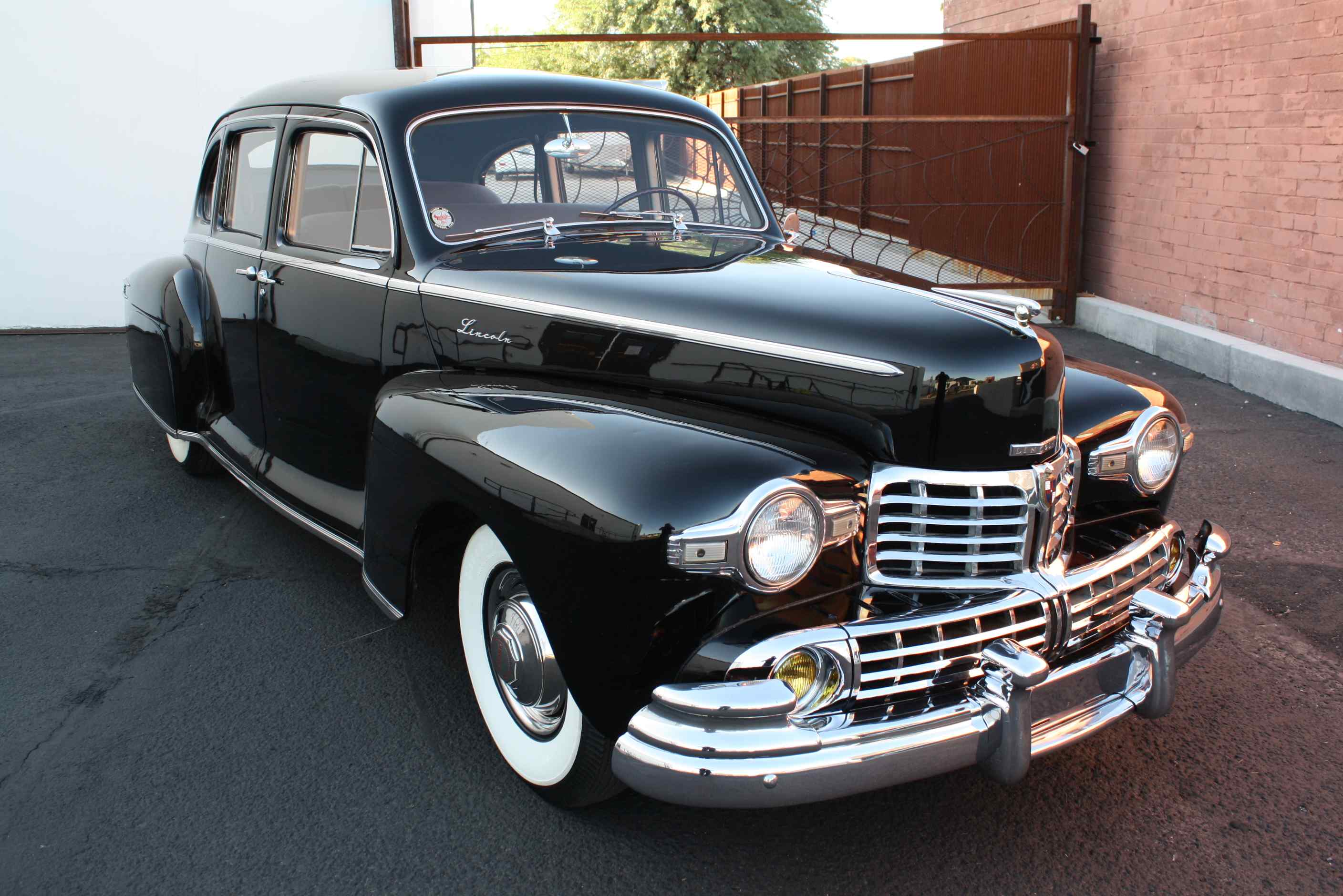1947 Lincoln Town Car V12 Sedan