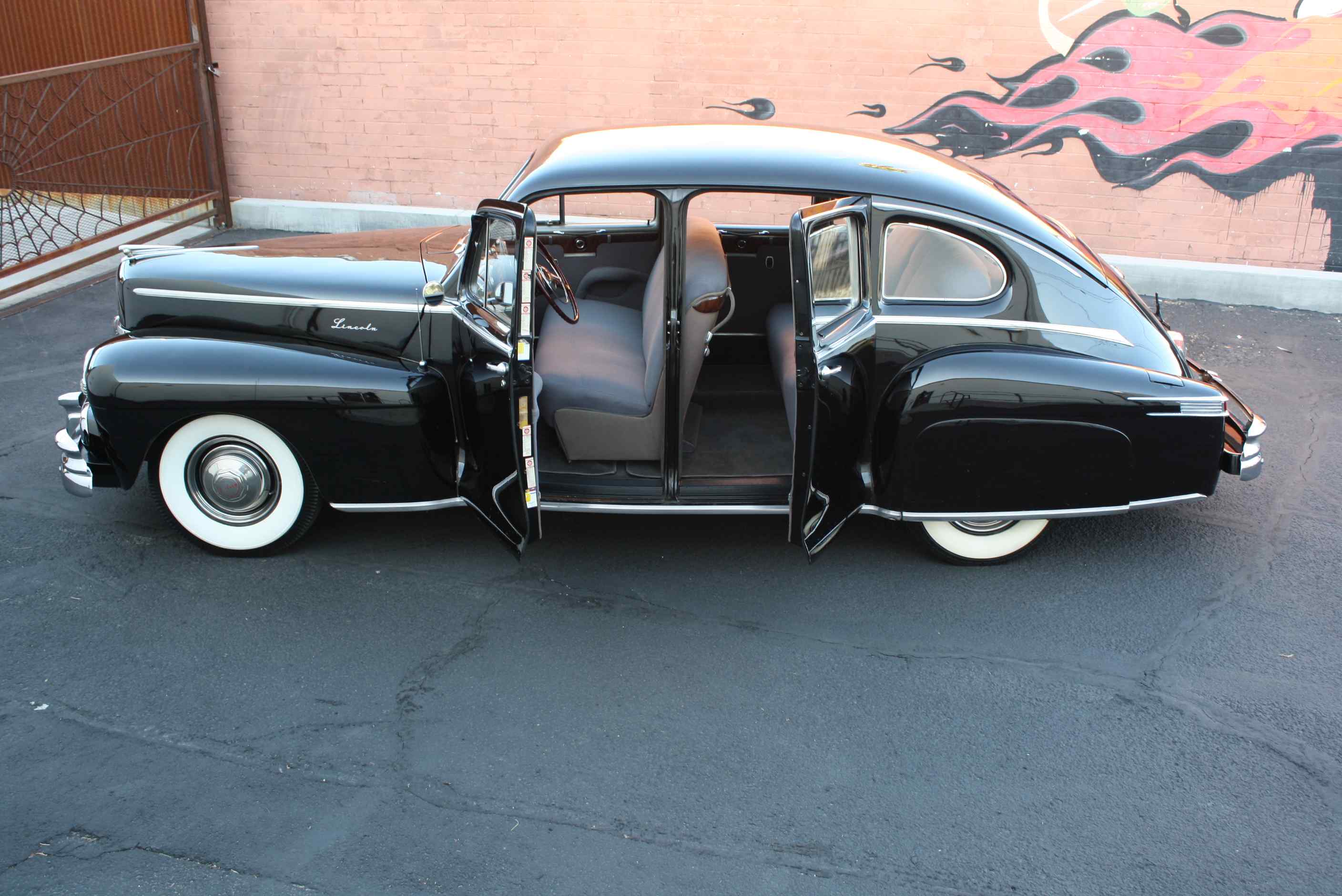 1947 Lincoln Town Car V12 Sedan