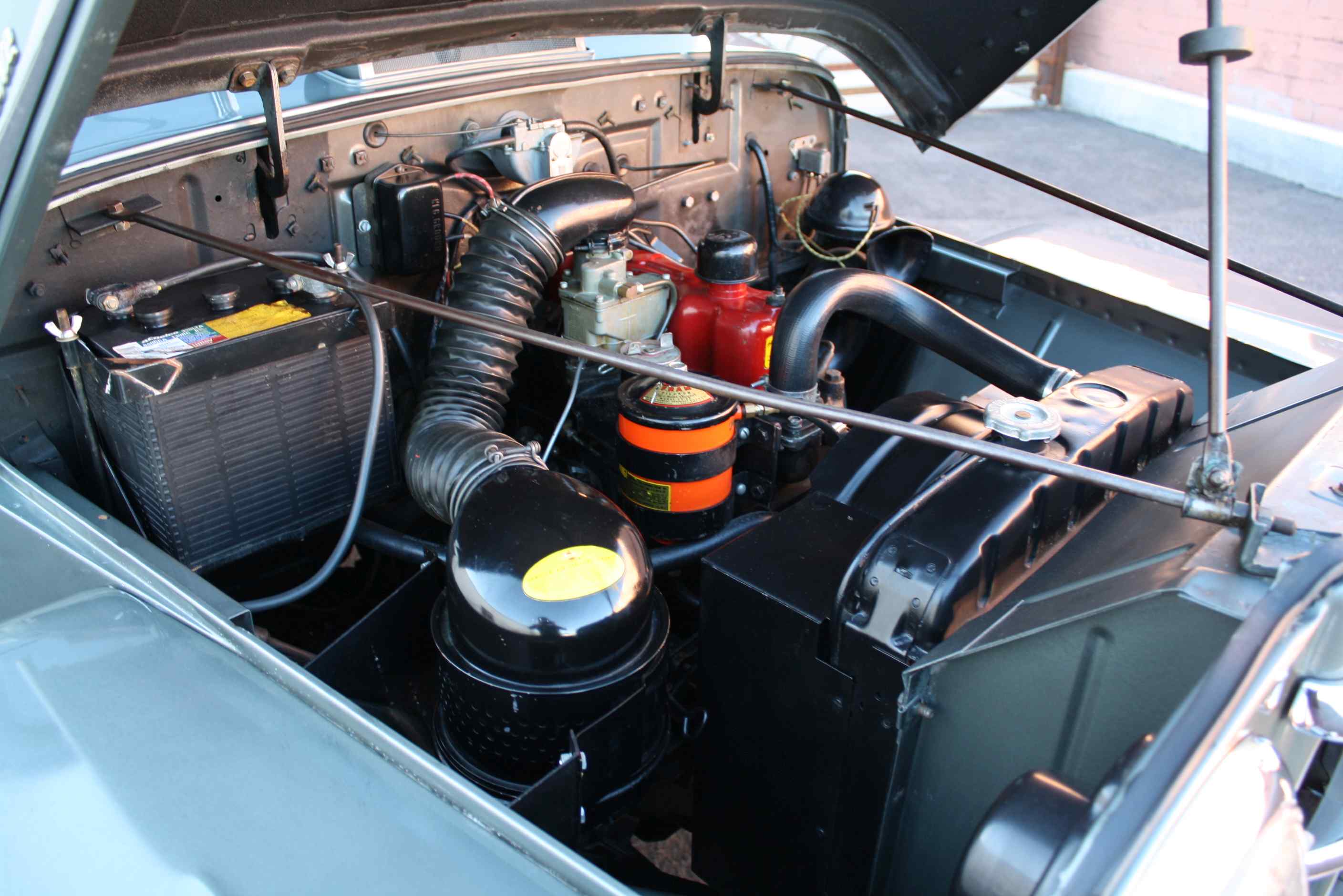 1953 Willys Wagon 4×4.