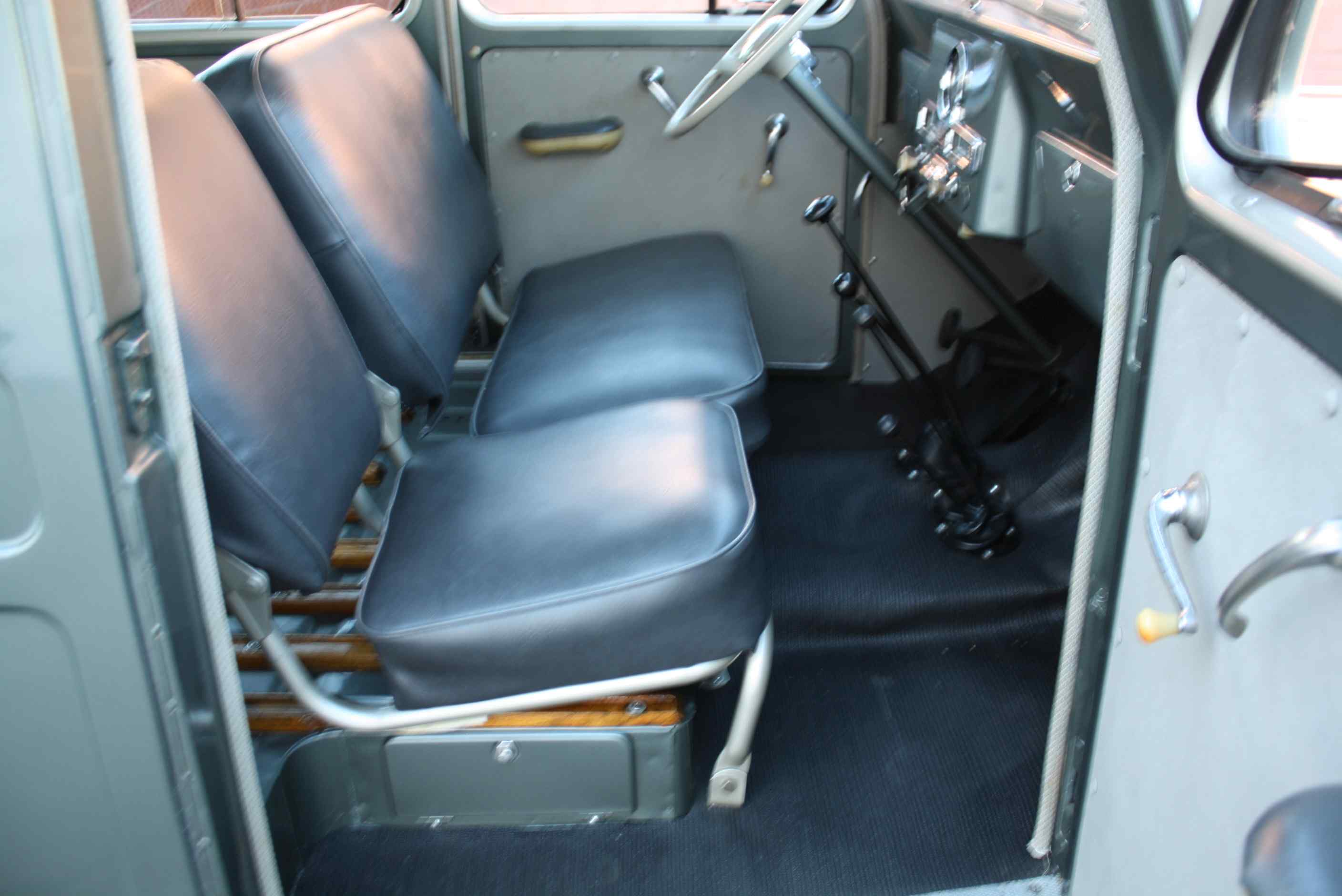 1953 Willys Wagon 4×4.