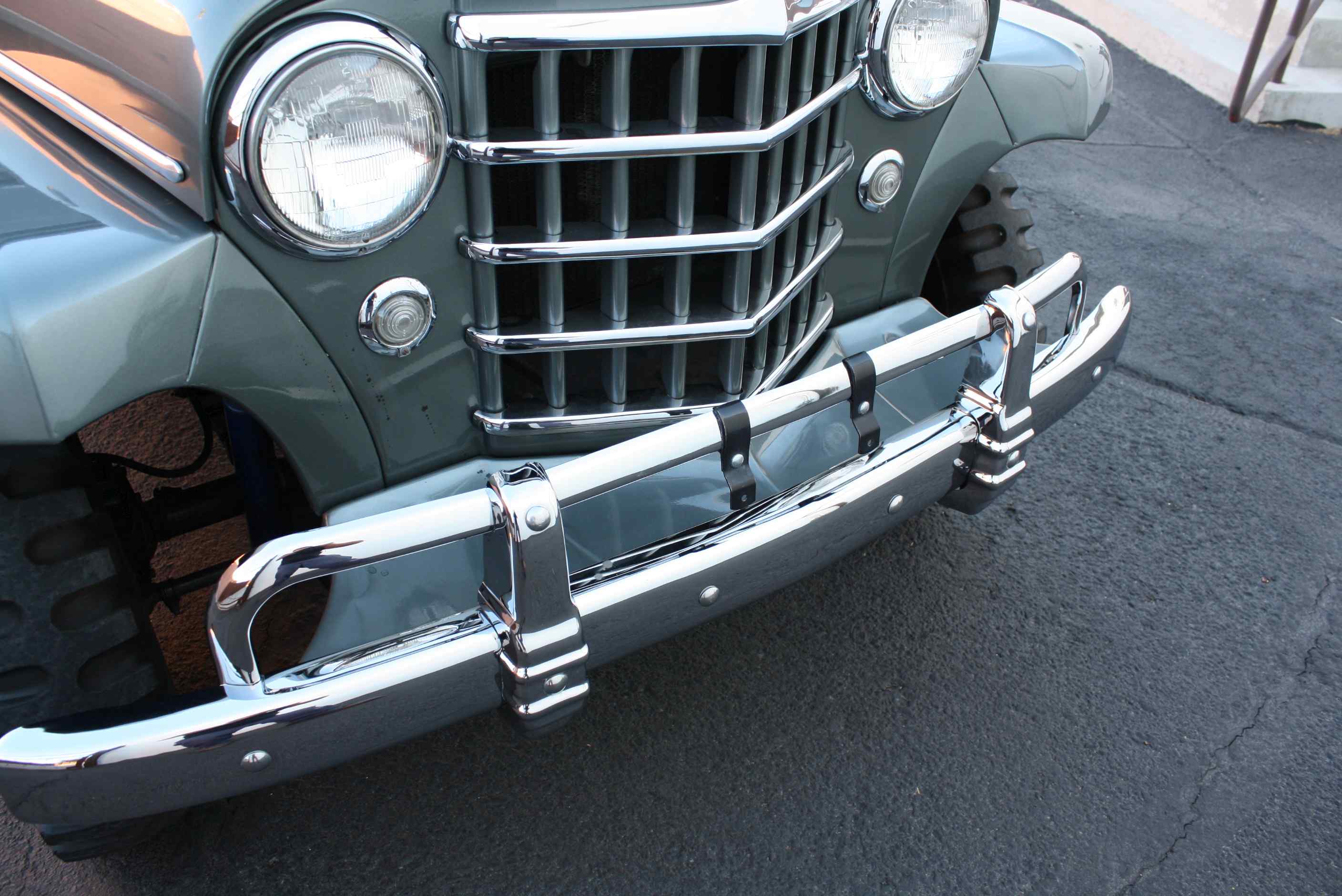 1953 Willys Wagon 4×4.