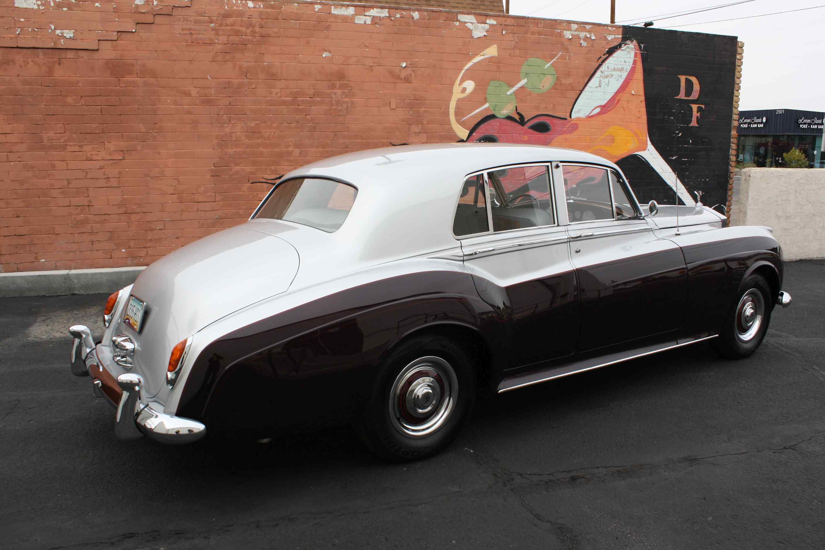 1960 Rolls Royce Silver Cloud II “Touring Edition”