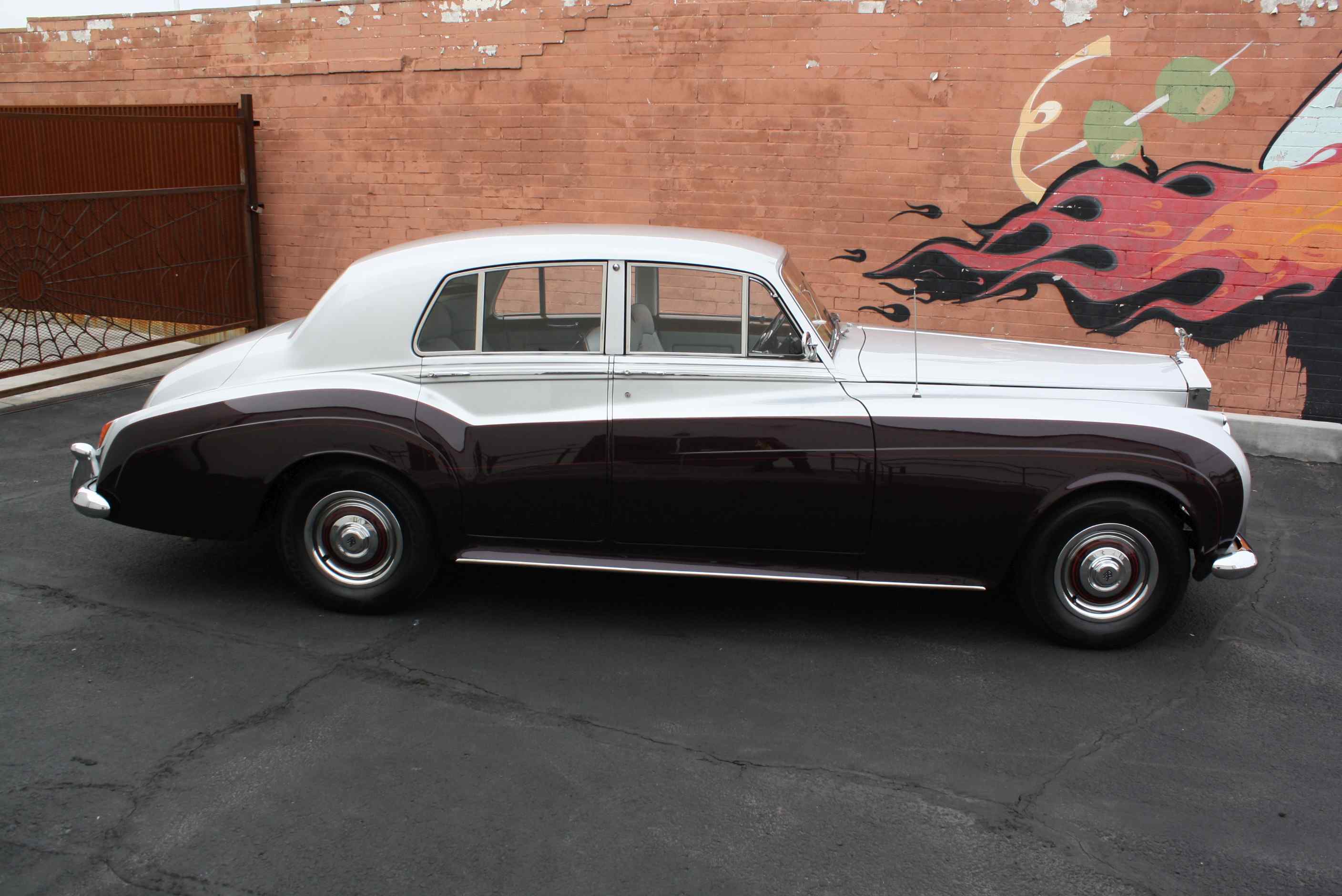 1960 Rolls Royce Silver Cloud II “Touring Edition”