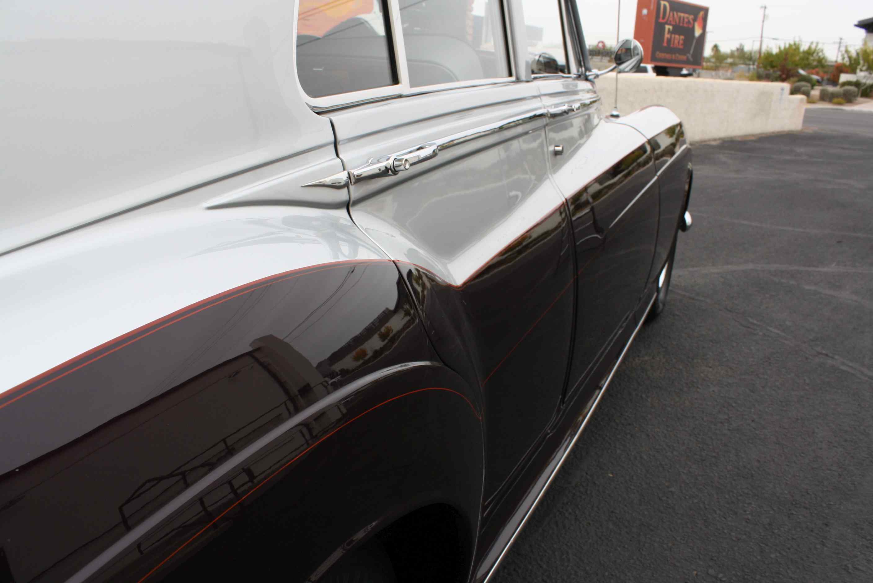 1960 Rolls Royce Silver Cloud II “Touring Edition”