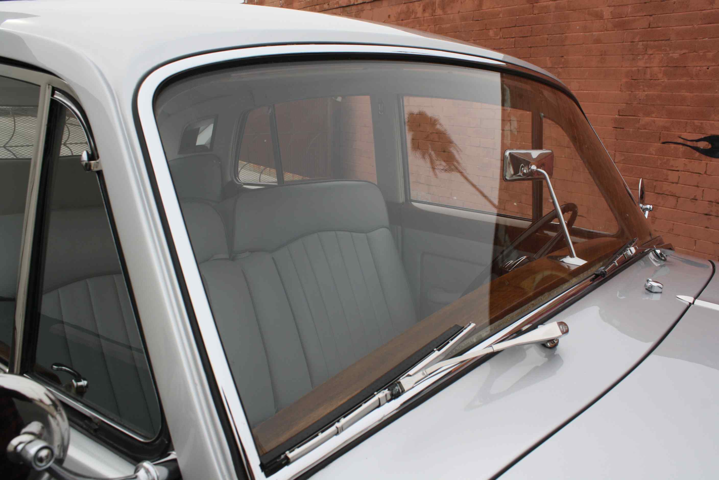1960 Rolls Royce Silver Cloud II “Touring Edition”