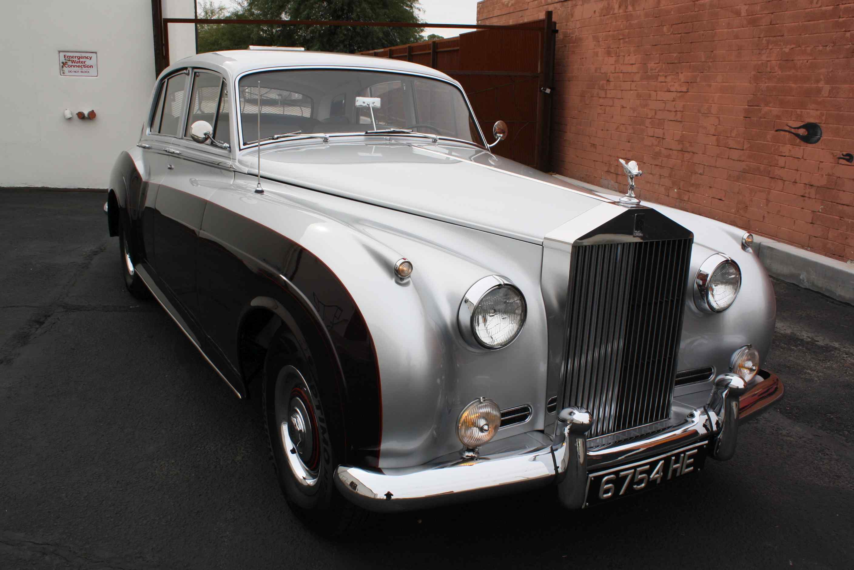 1960 Rolls Royce Silver Cloud II “Touring Edition”