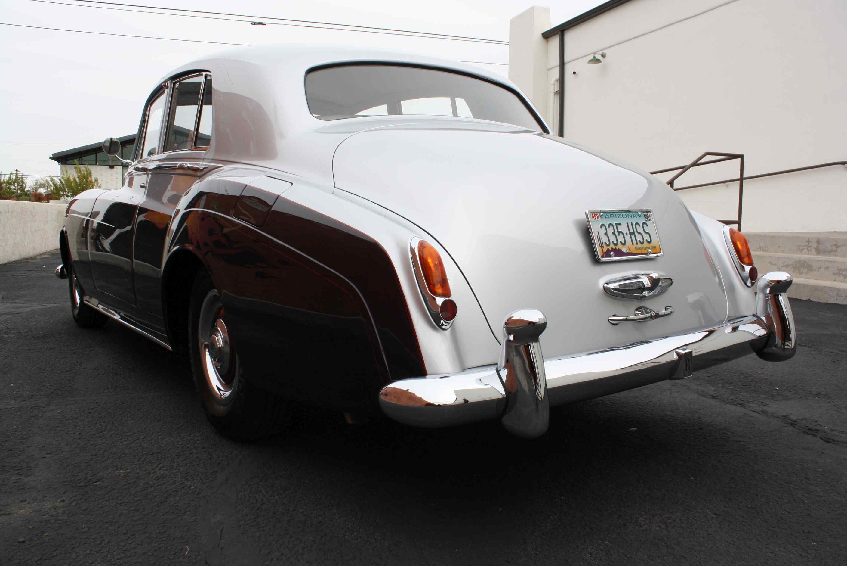 1960 Rolls Royce Silver Cloud II “Touring Edition”