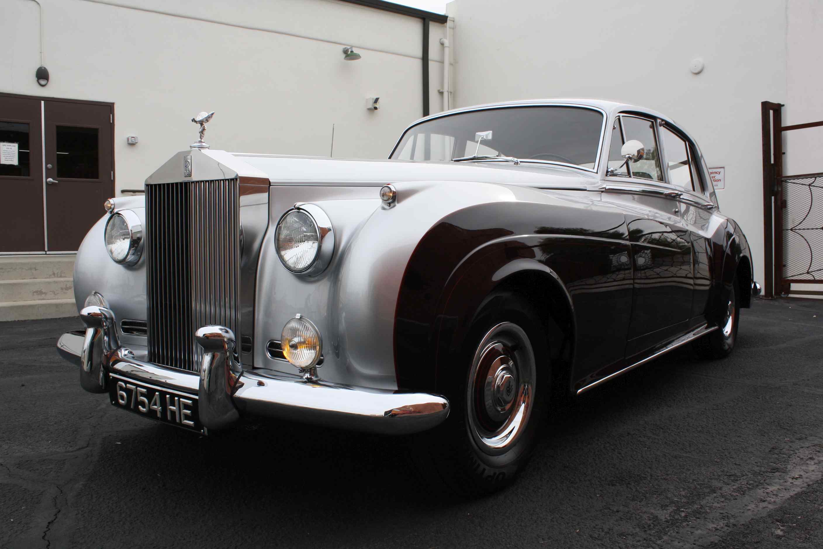 1960 Rolls Royce Silver Cloud II “Touring Edition”