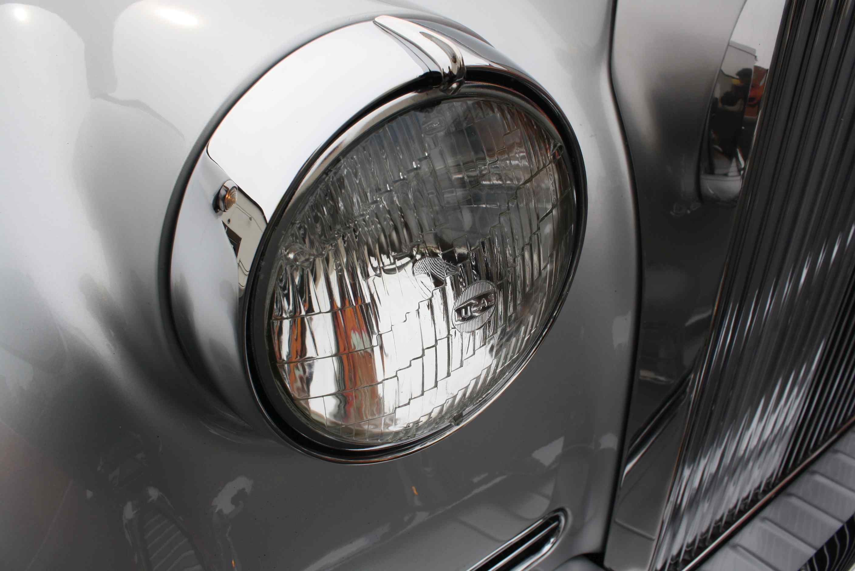 1960 Rolls Royce Silver Cloud II “Touring Edition”