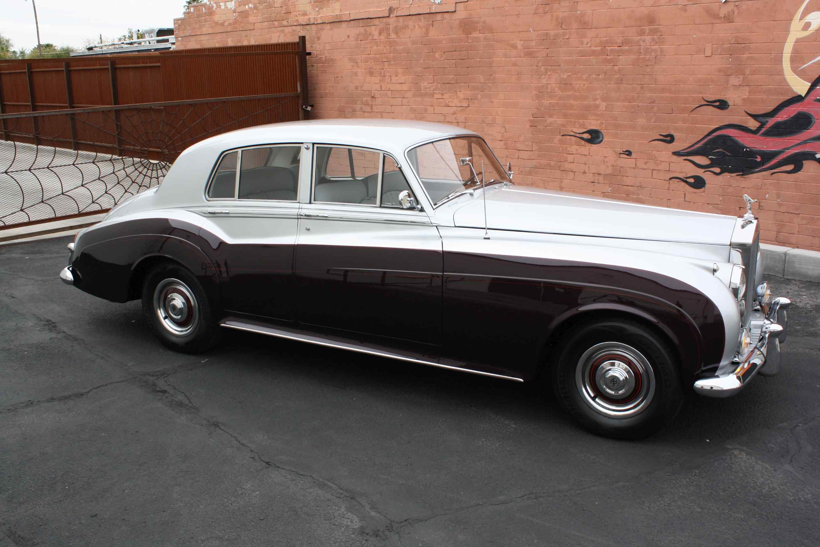 1960 Rolls Royce Silver Cloud II “Touring Edition”