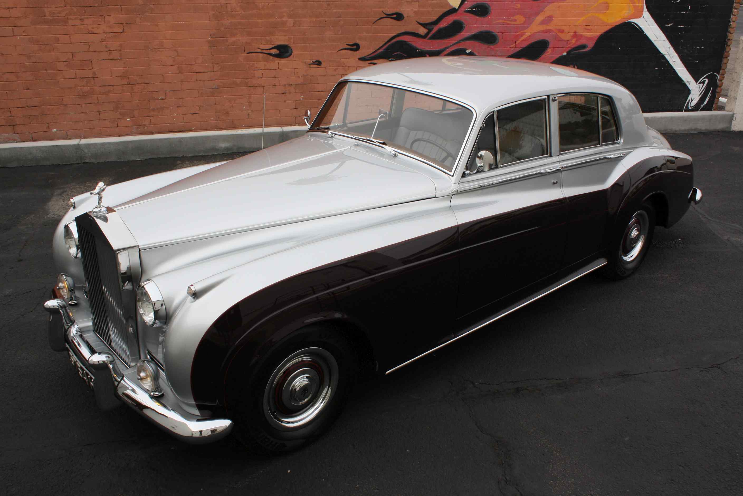1960 Rolls Royce Silver Cloud II “Touring Edition”