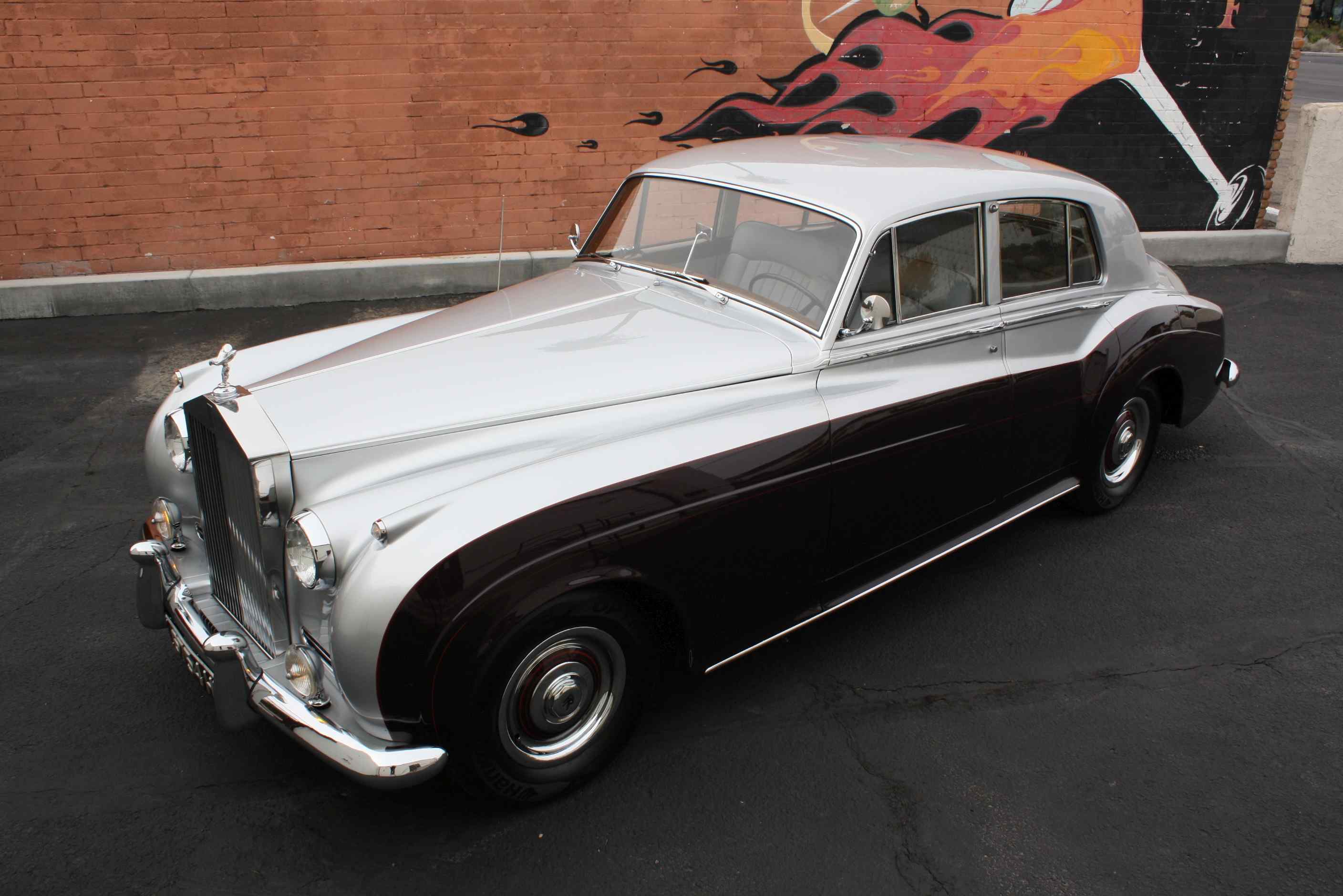 1960 Rolls Royce Silver Cloud II “Touring Edition”