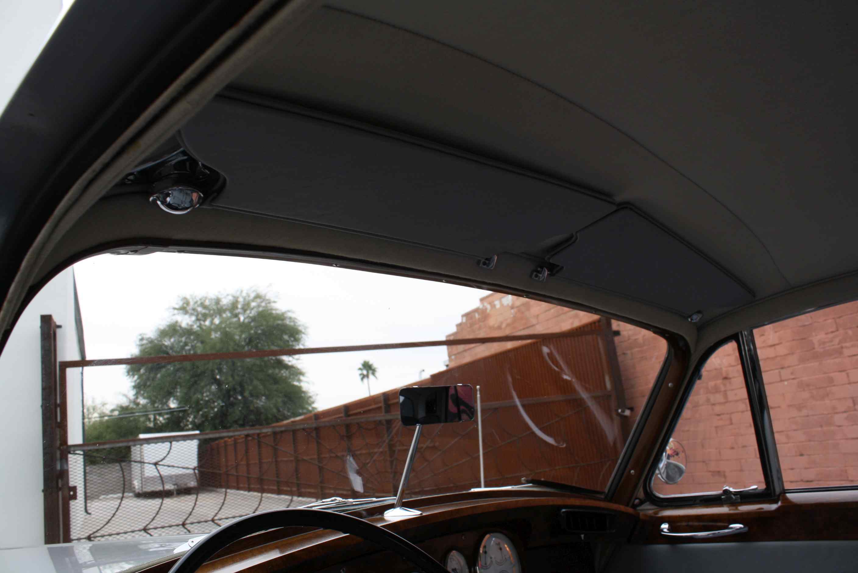 1960 Rolls Royce Silver Cloud II “Touring Edition”