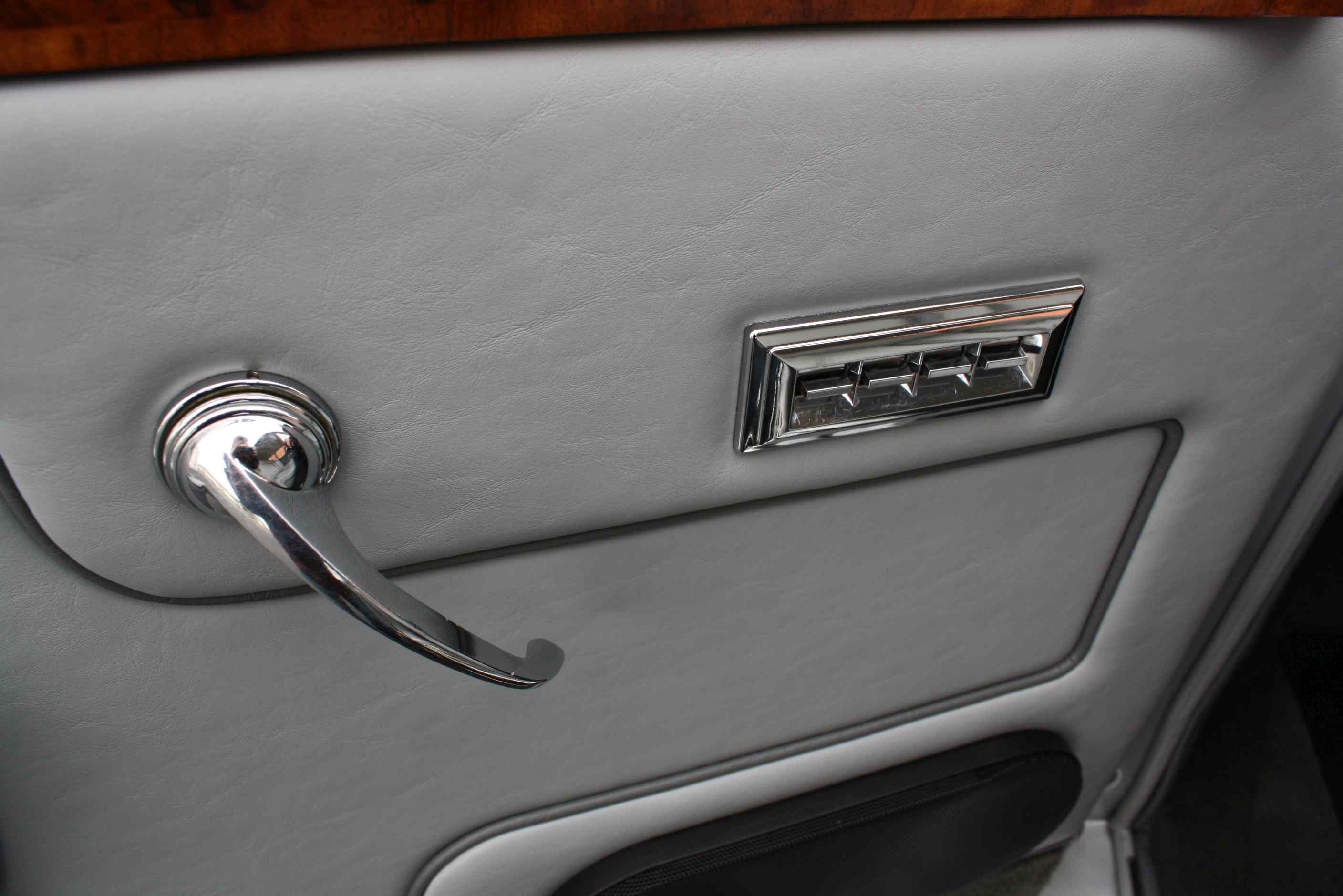 1960 Rolls Royce Silver Cloud II “Touring Edition”