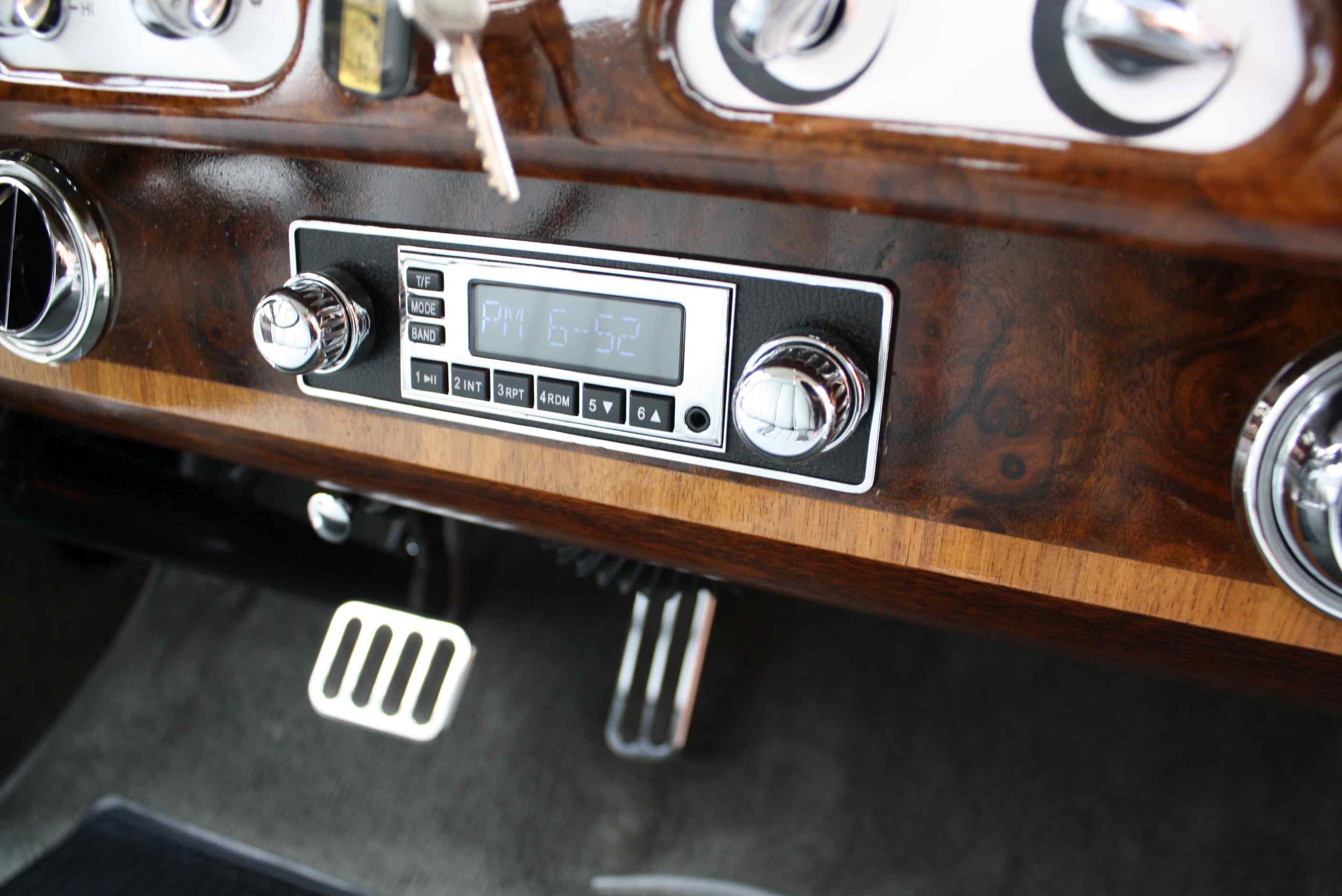 1960 Rolls Royce Silver Cloud II “Touring Edition”