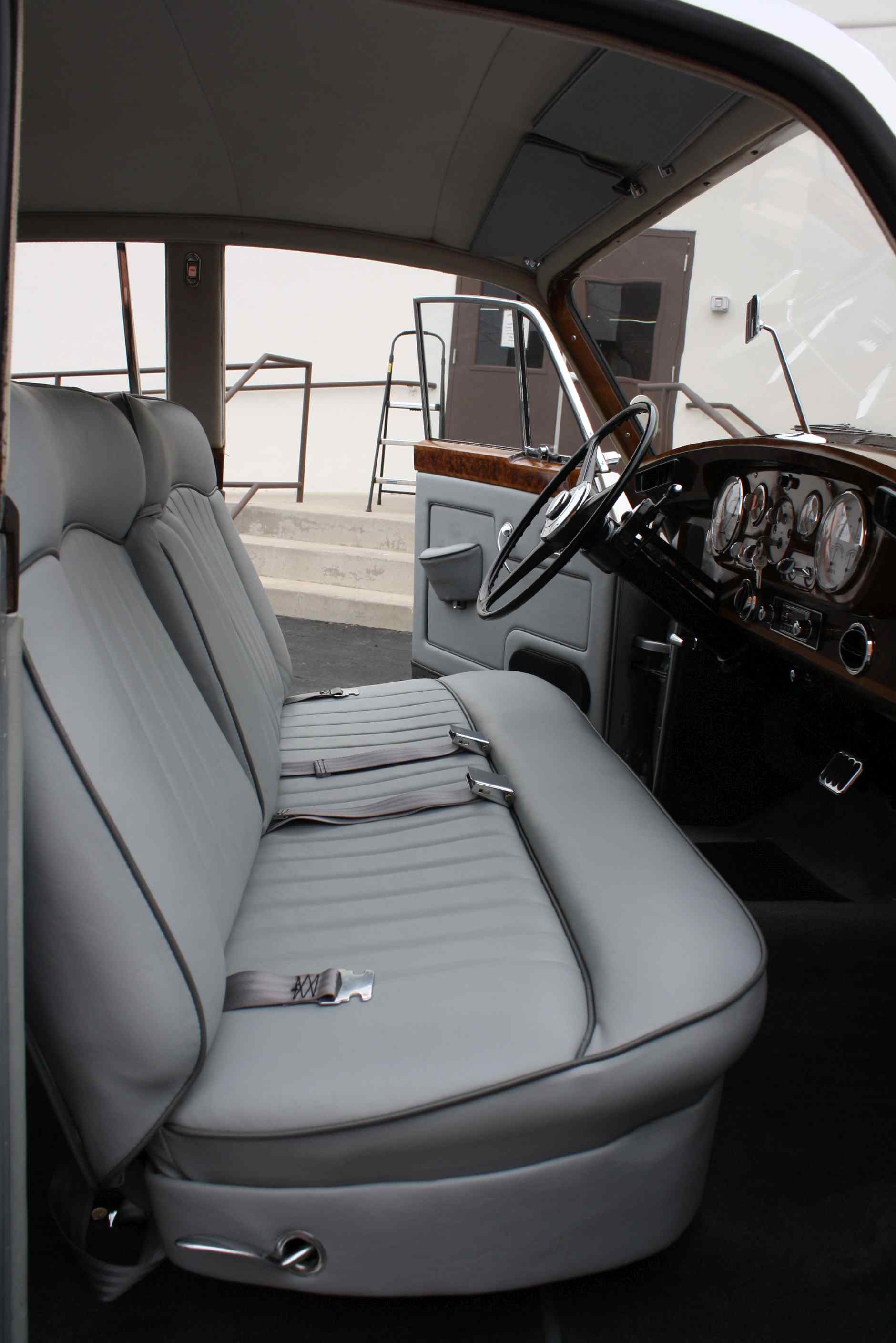 1960 Rolls Royce Silver Cloud II “Touring Edition”