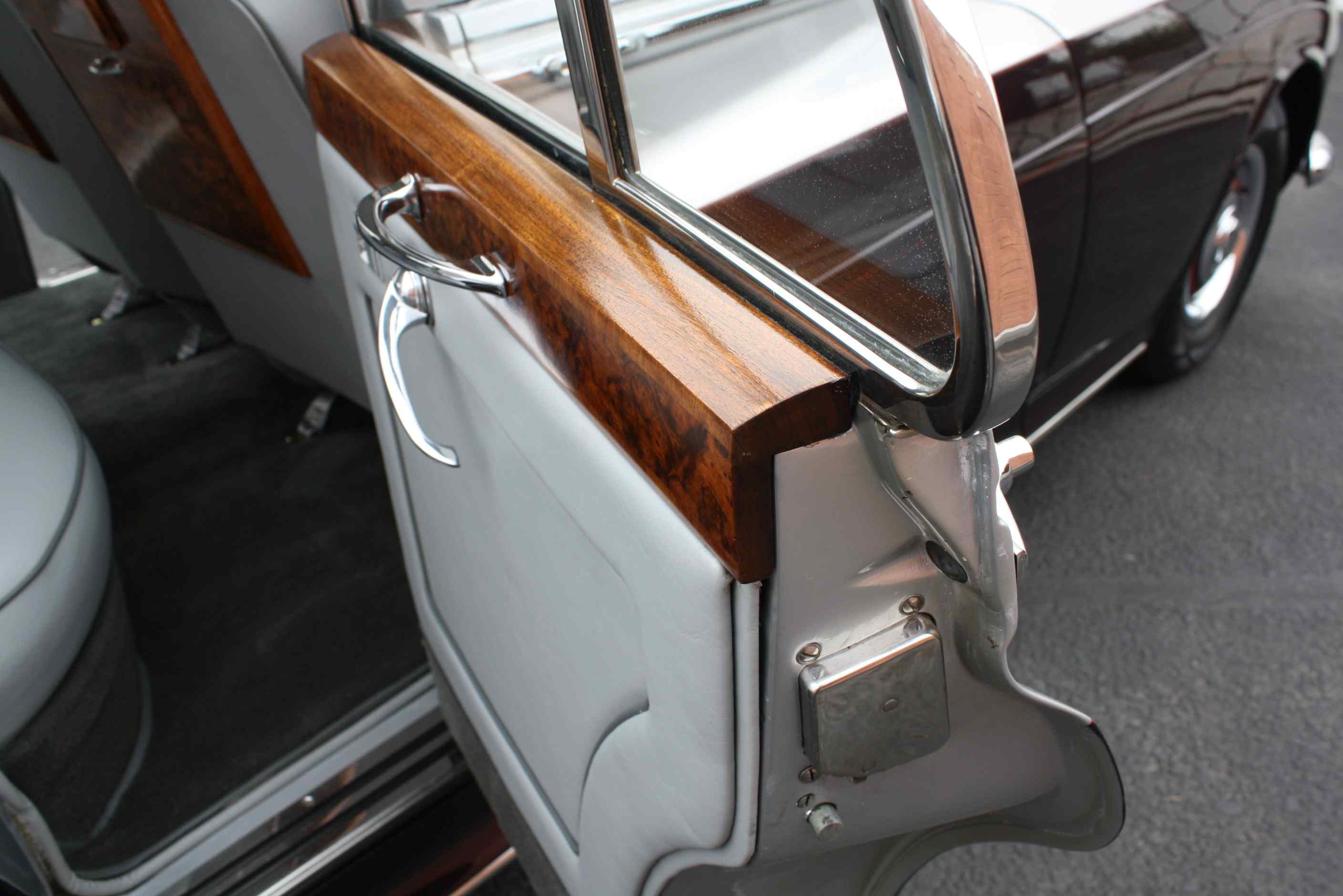 1960 Rolls Royce Silver Cloud II “Touring Edition”