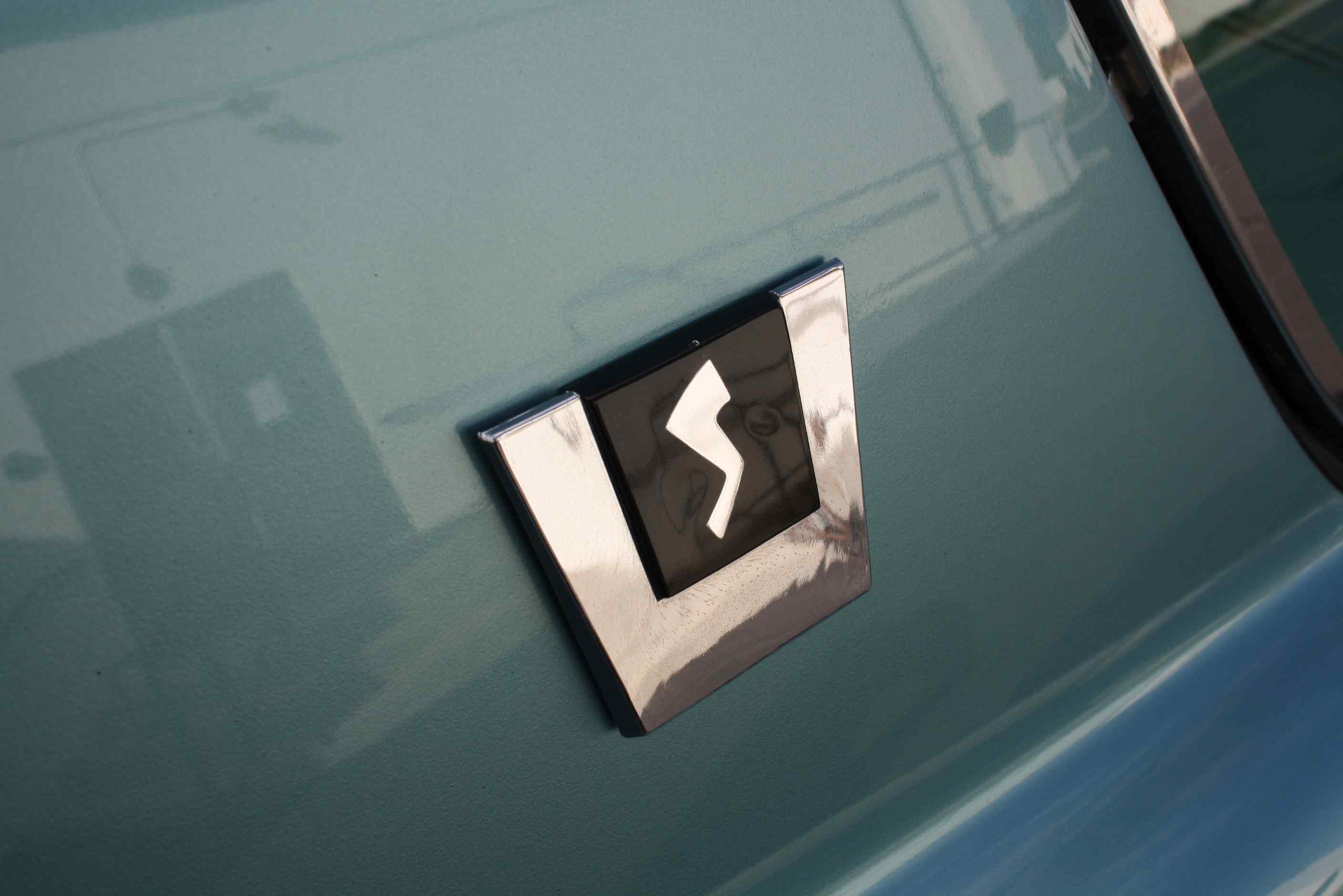 1963 Studebaker R2 Factory Supercharged 4 Speed manual.