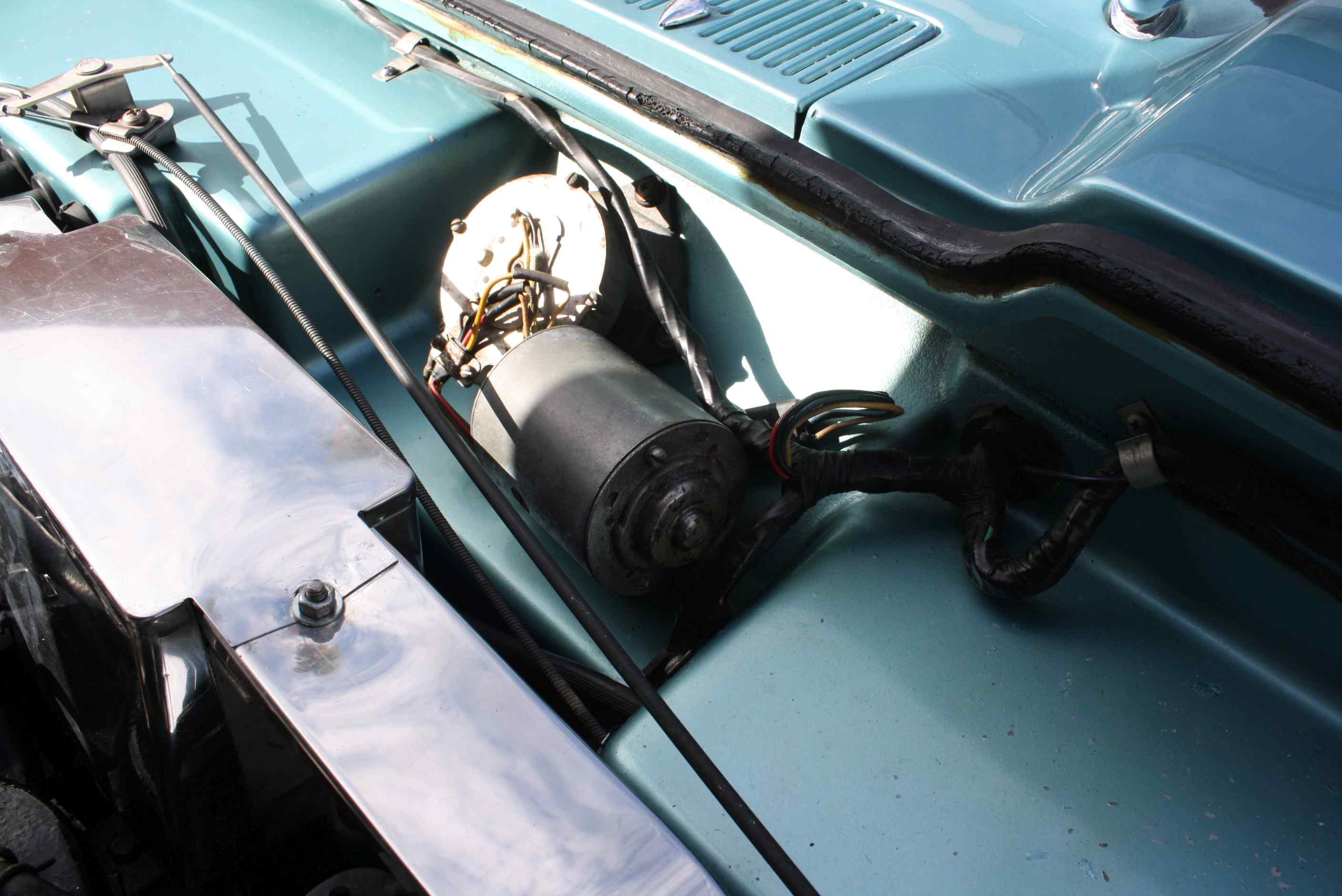1963 Studebaker R2 Factory Supercharged 4 Speed manual.