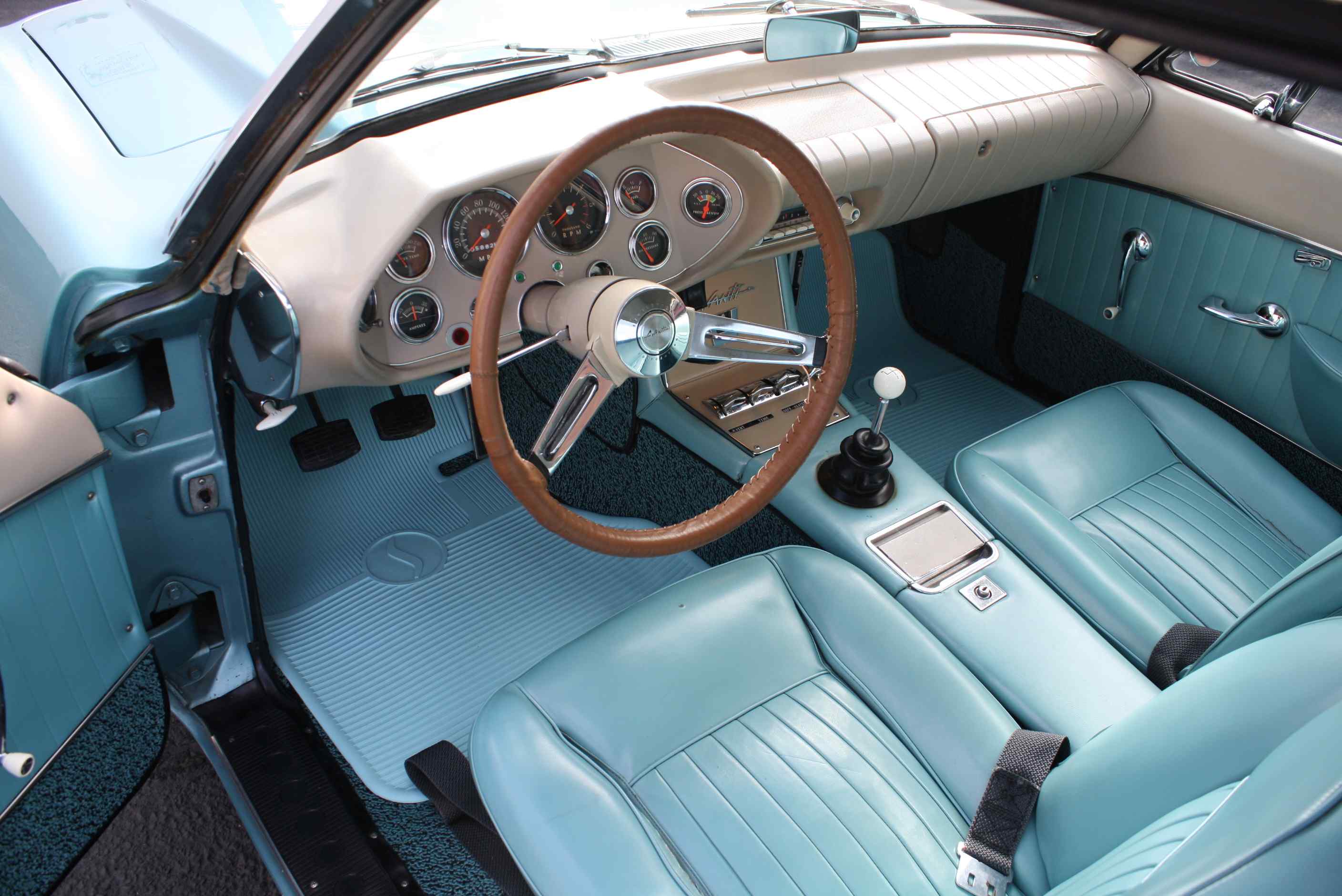 1963 Studebaker R2 Factory Supercharged 4 Speed manual.