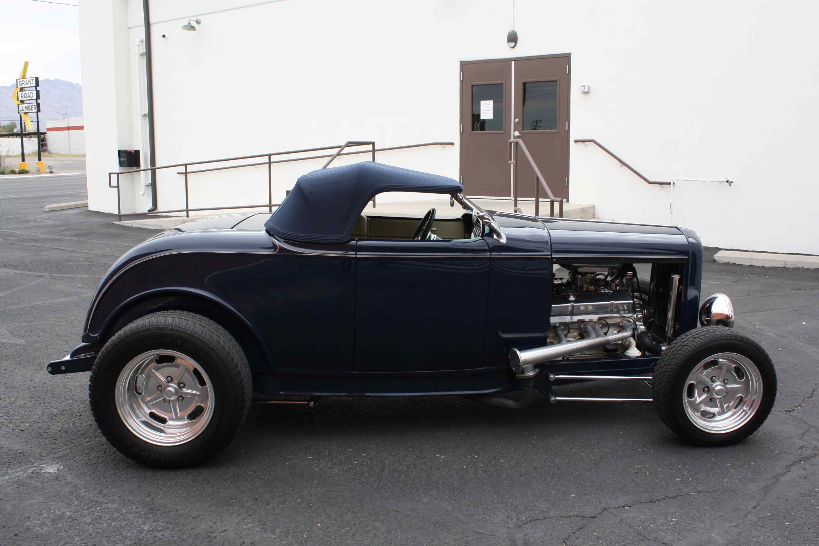 1932 Ford Roadster