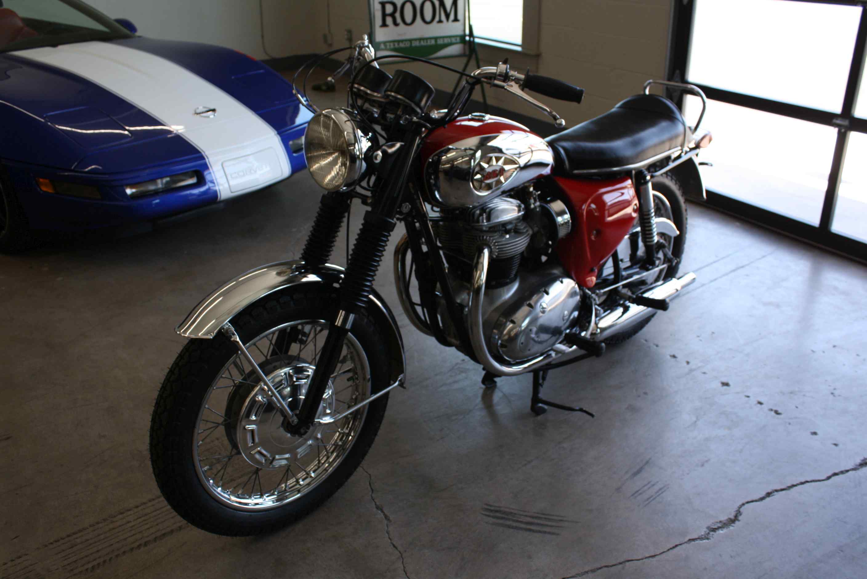 1968 BSA A65 Lightning 650.