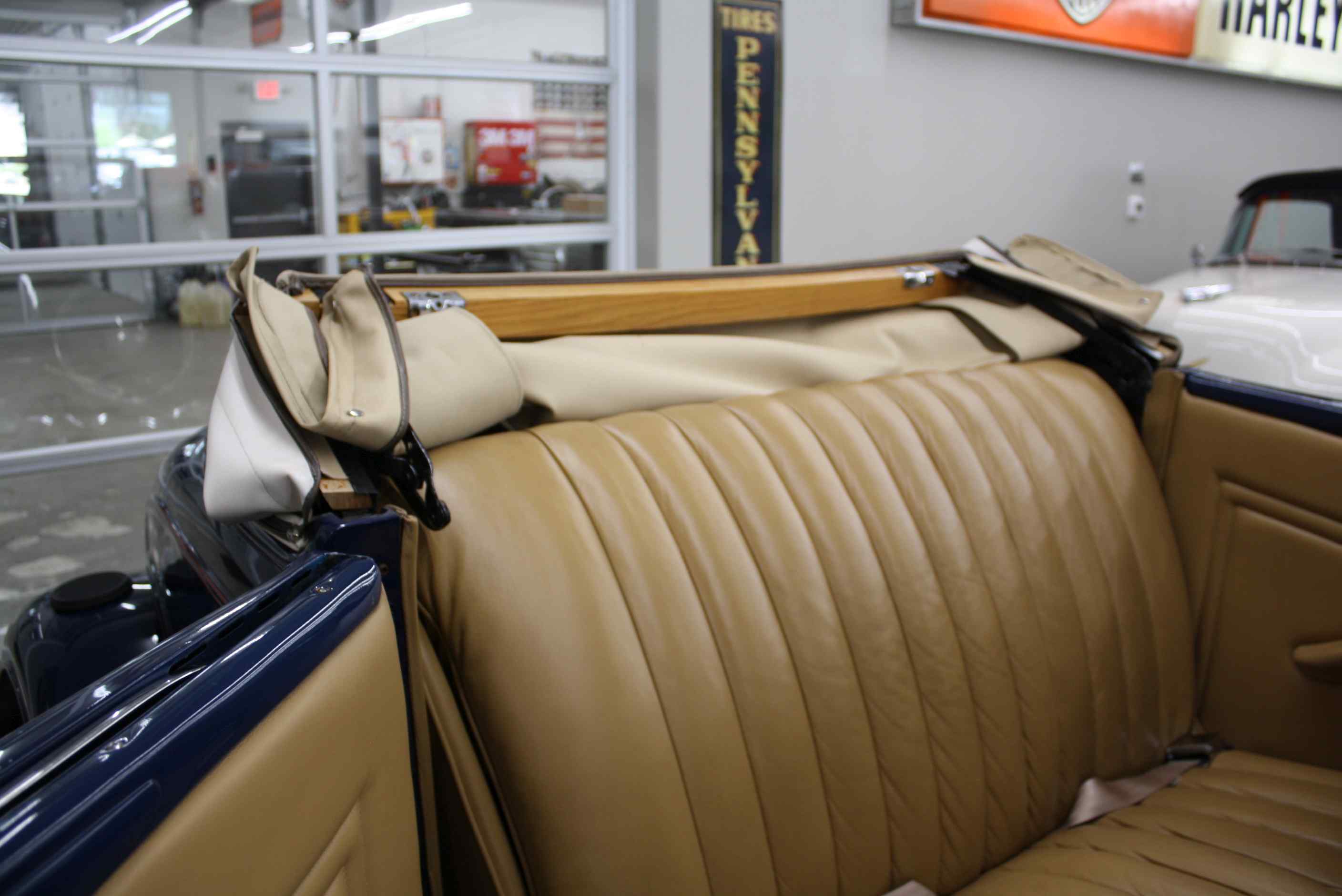 1933 Ford Cabriolet.
